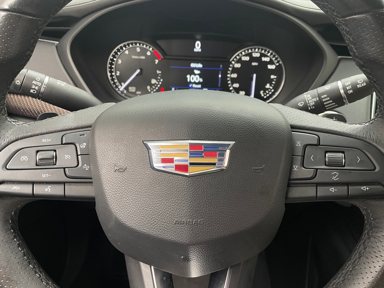 Thumbnail: 2019 Cadillac XT4 - 4