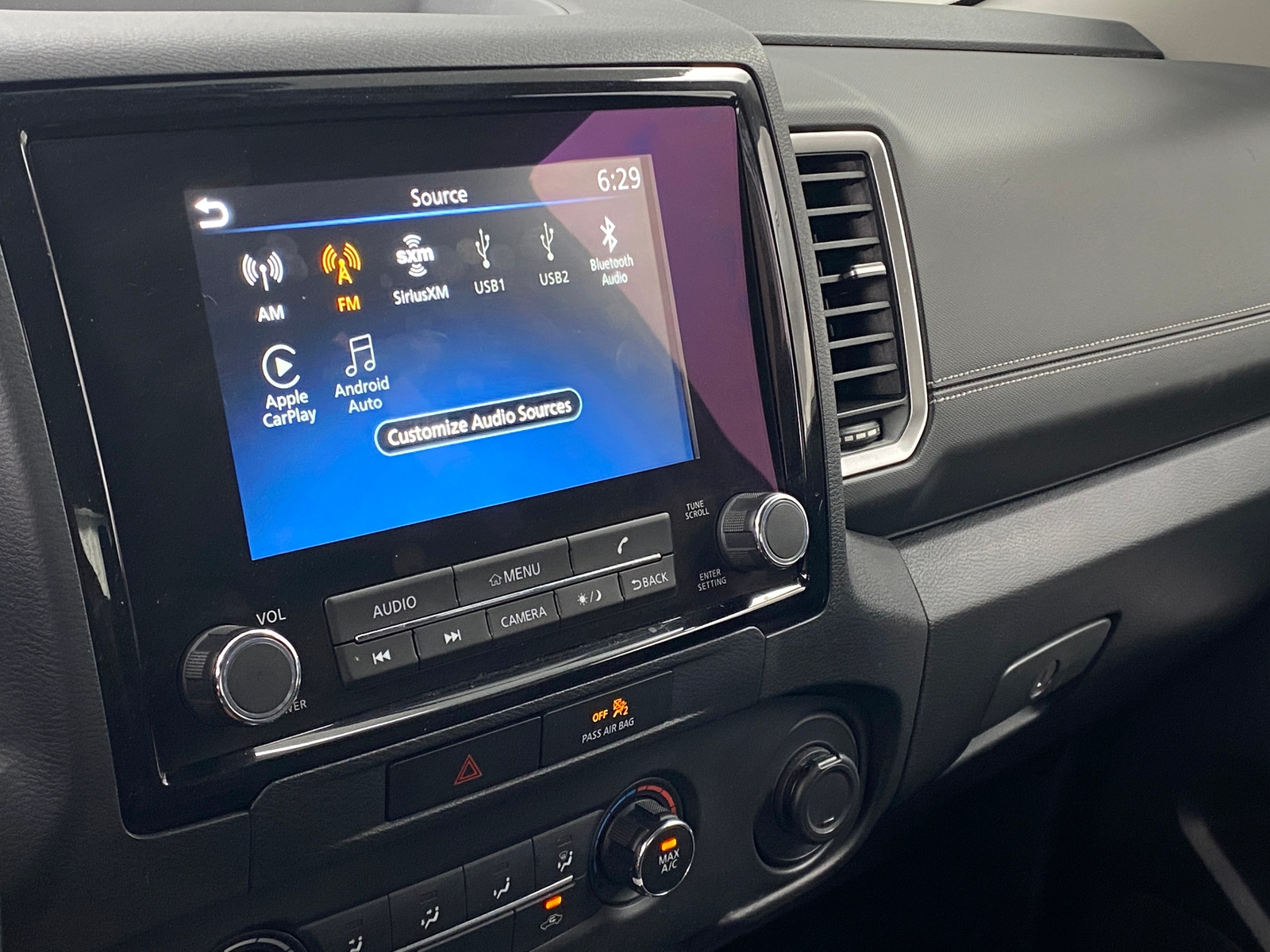 Thumbnail: 2022 Nissan Frontier - 4