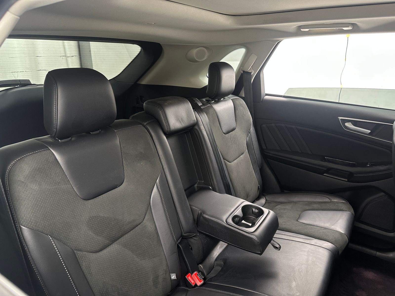 Thumbnail: 2016 Ford Edge - 5