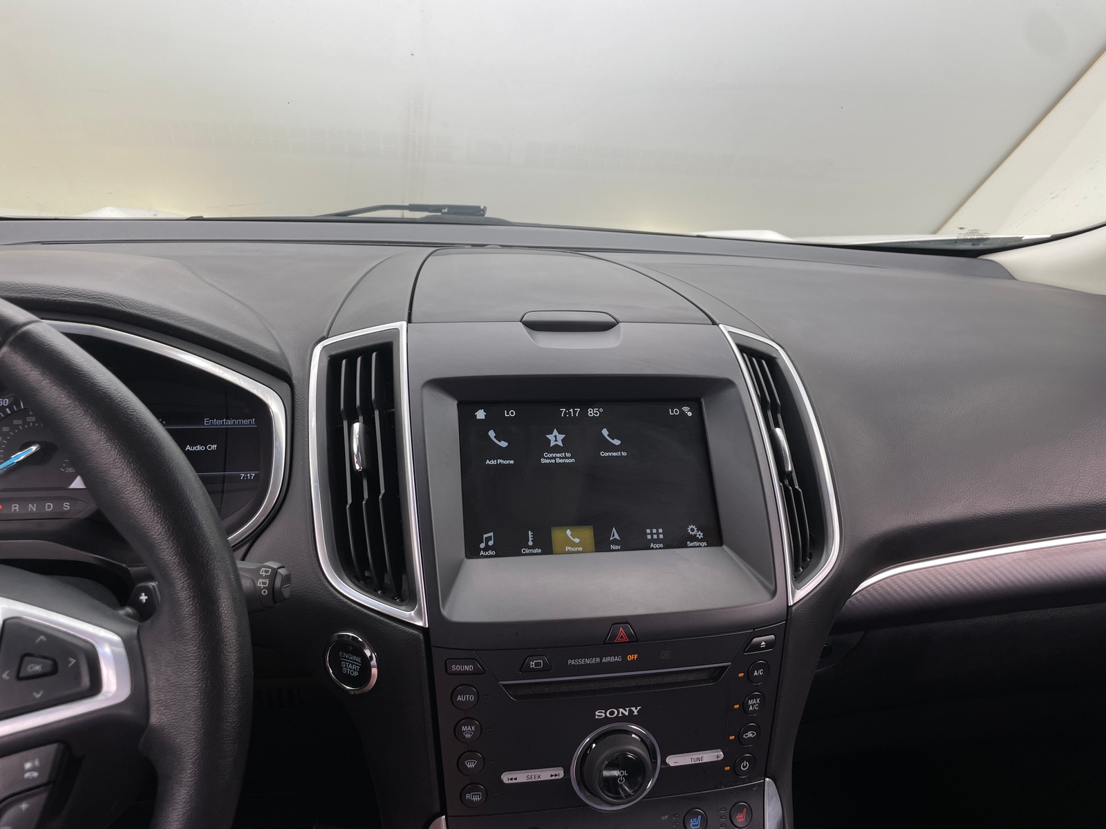 Thumbnail: 2016 Ford Edge - 3