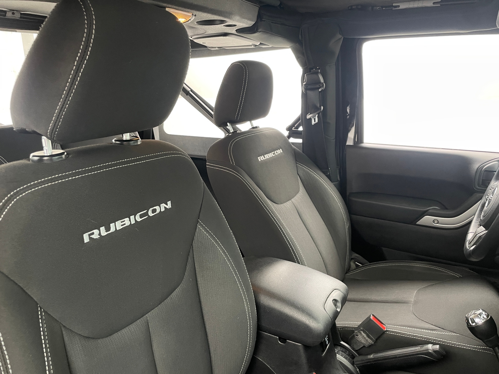 Thumbnail: 2016 Jeep Wrangler - 2