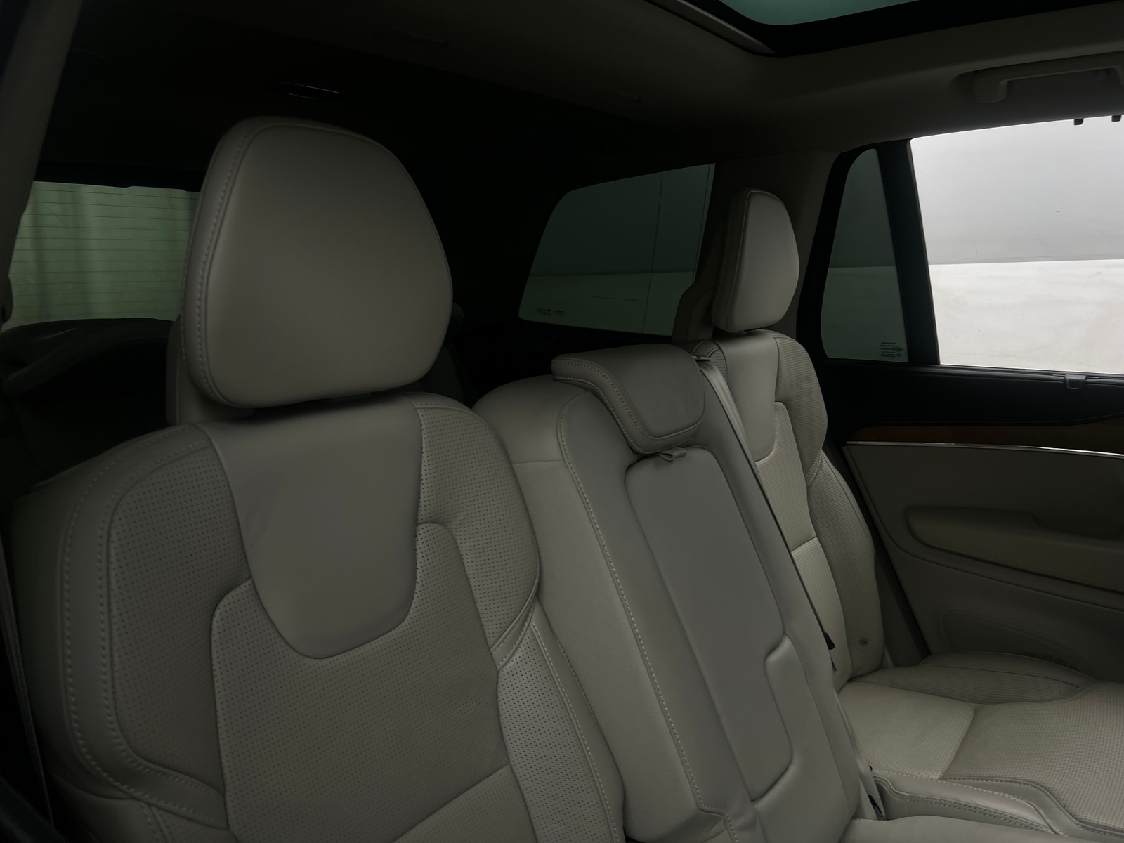 Thumbnail: 2018 Volvo XC90 - 5