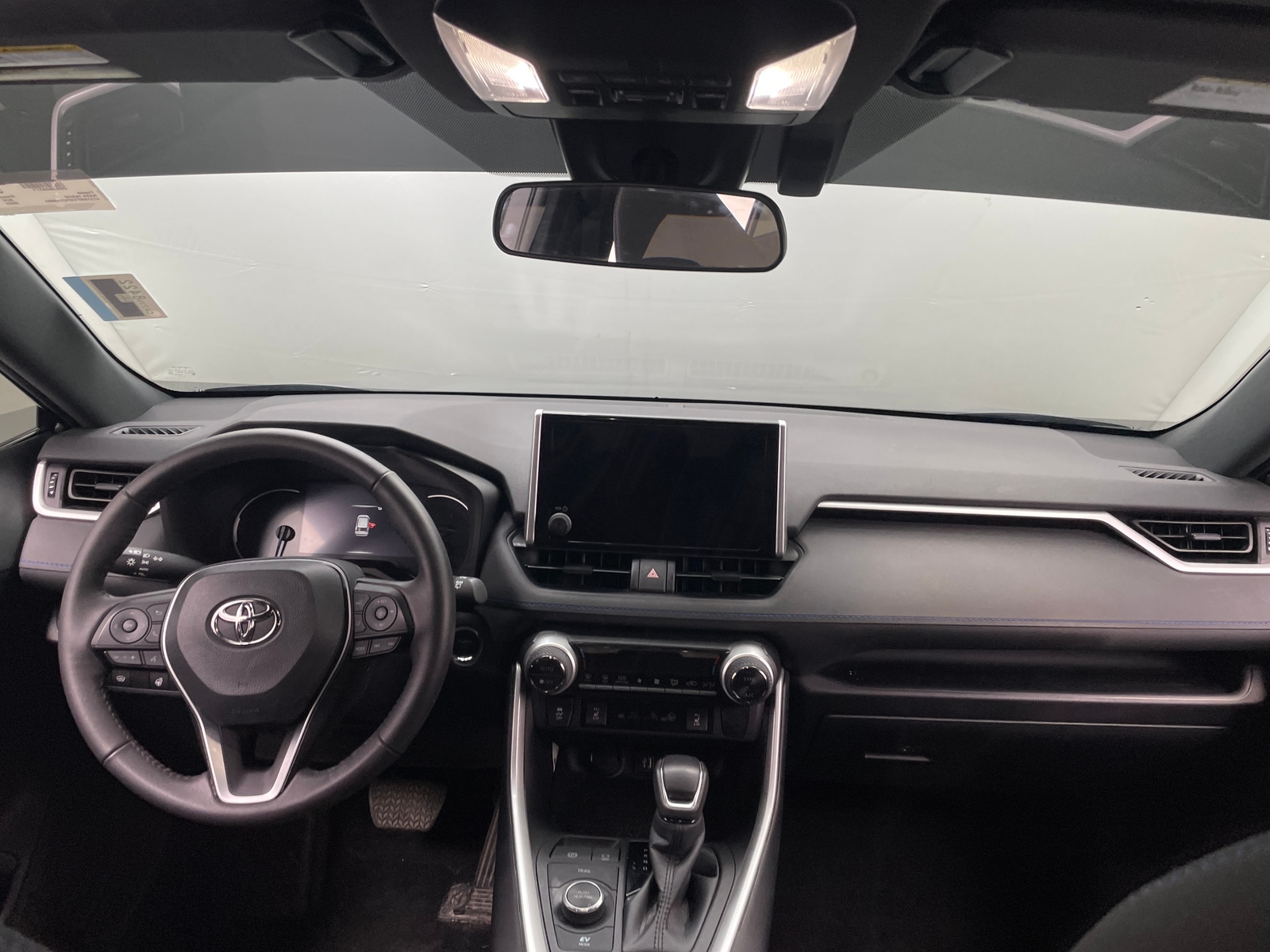 Thumbnail: 2023 Toyota RAV4 - 3