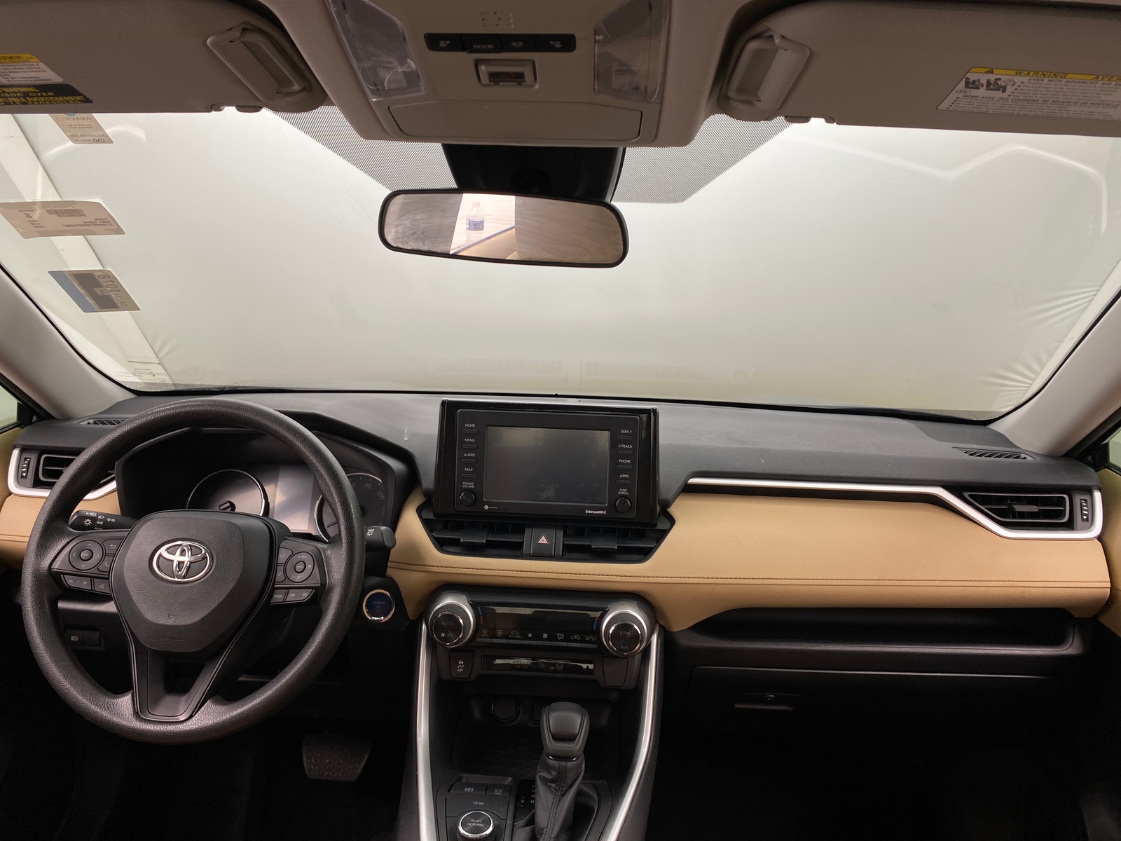 Thumbnail: 2022 Toyota RAV4 - 3
