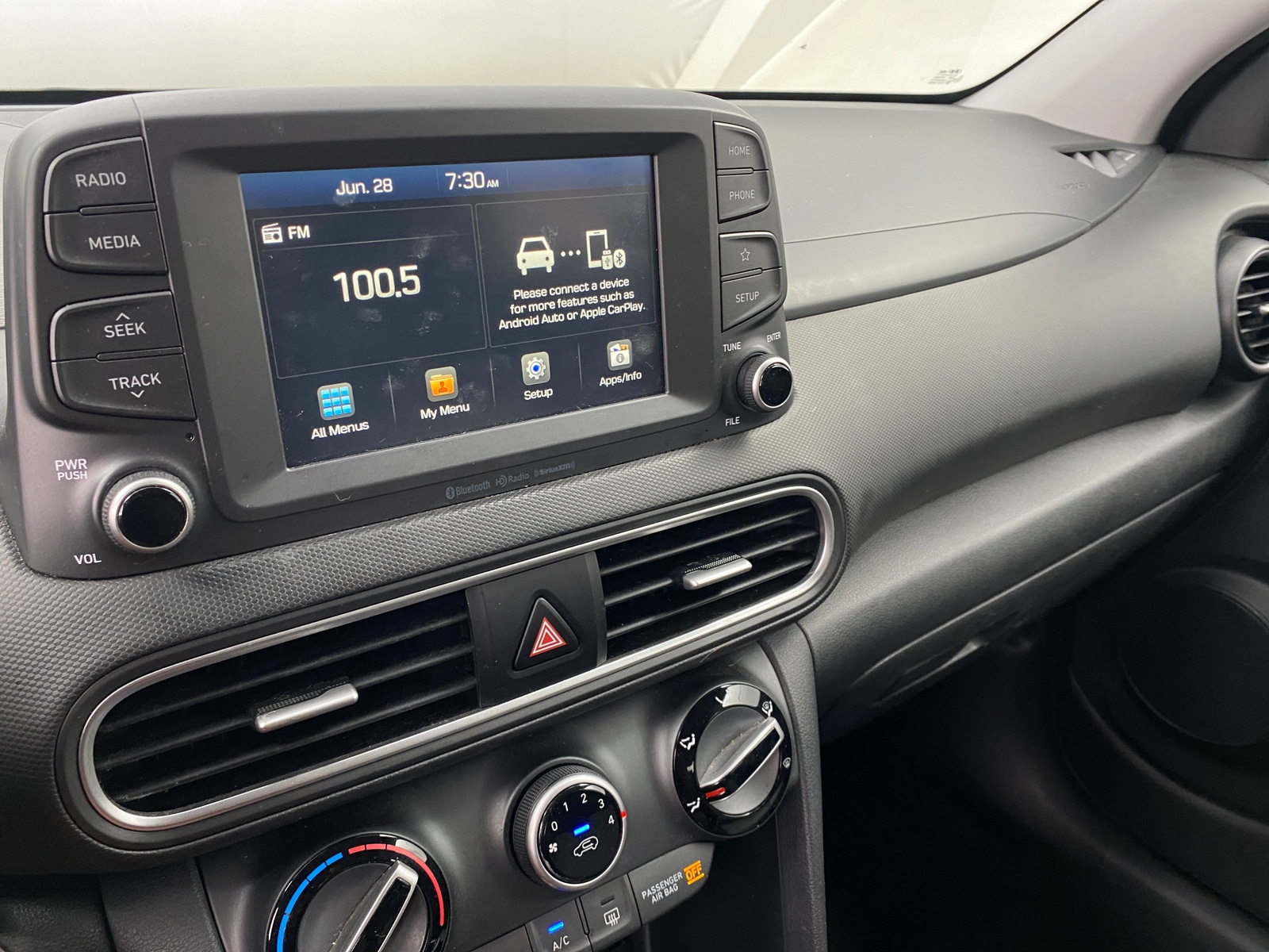 Thumbnail: 2019 Hyundai Kona - 4
