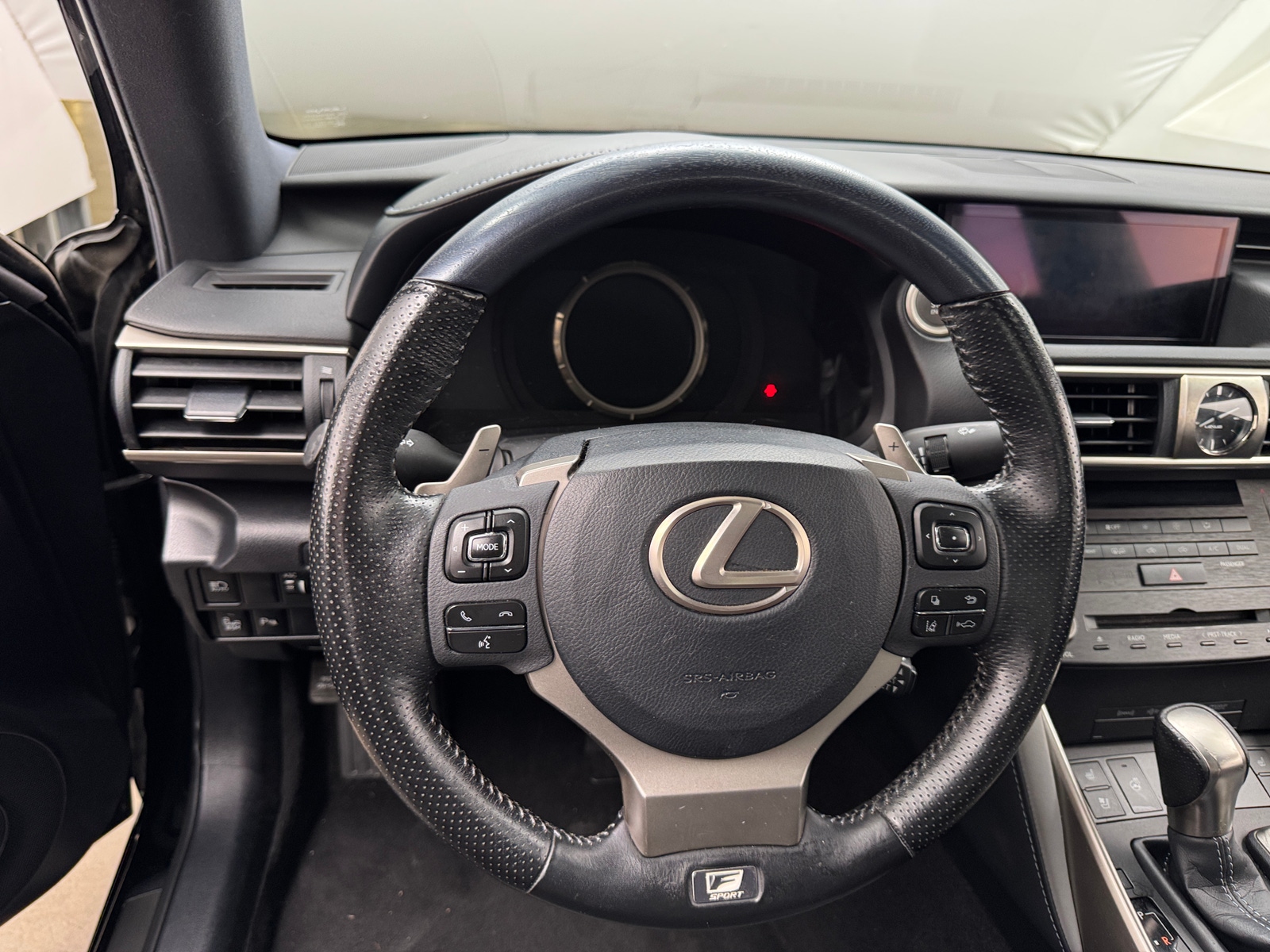 Thumbnail: 2020 Lexus IS - 4