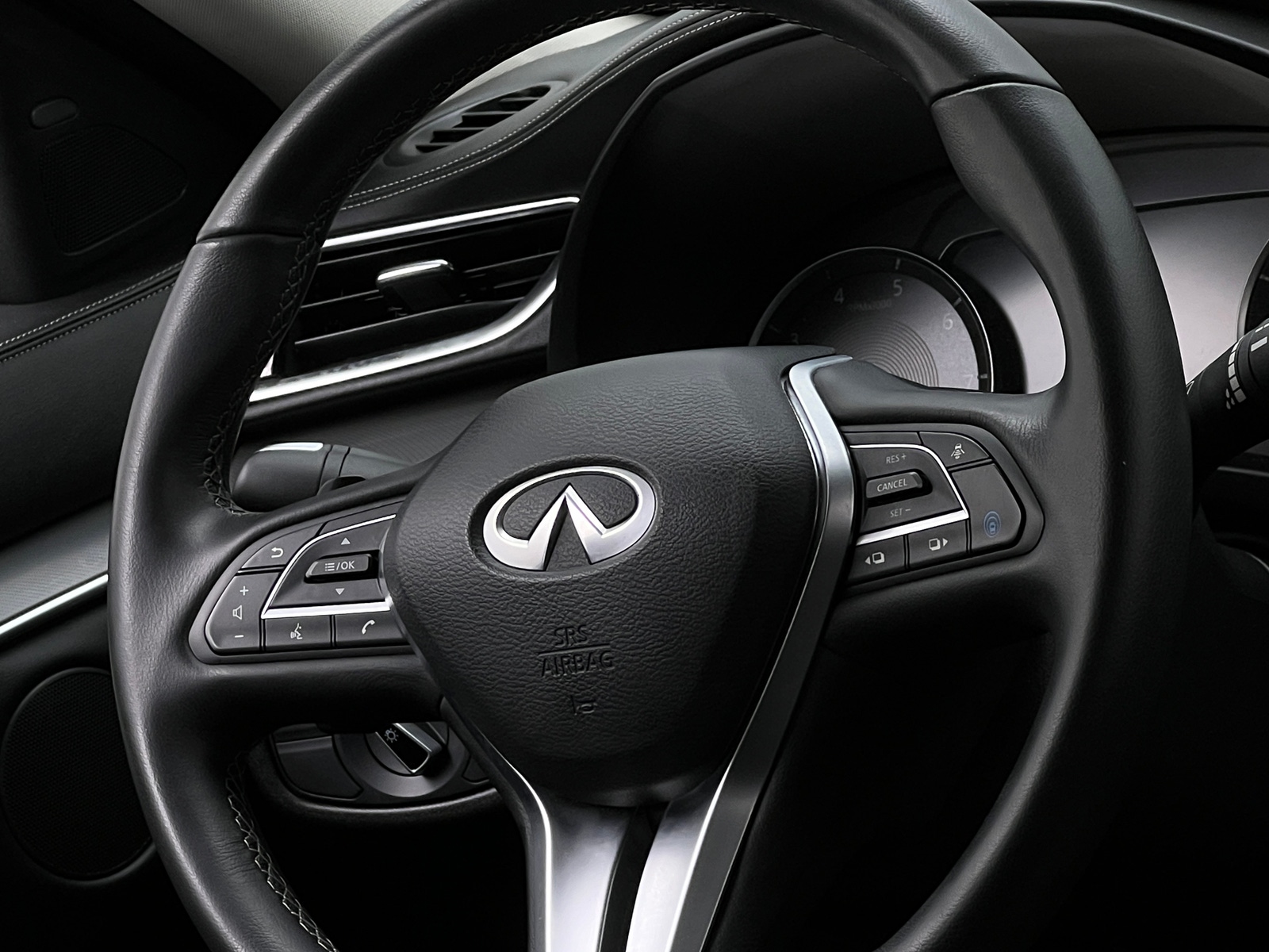 Thumbnail: 2024 INFINITI QX50 - 4