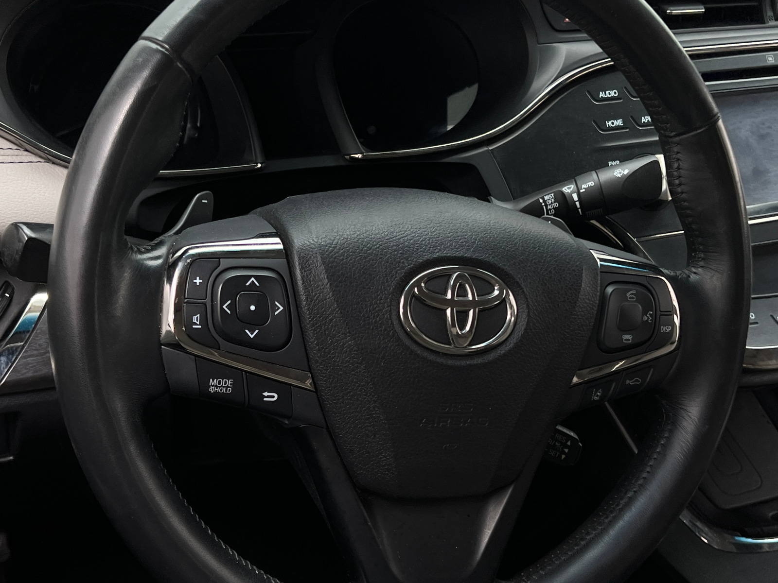 Thumbnail: 2017 Toyota Avalon - 4