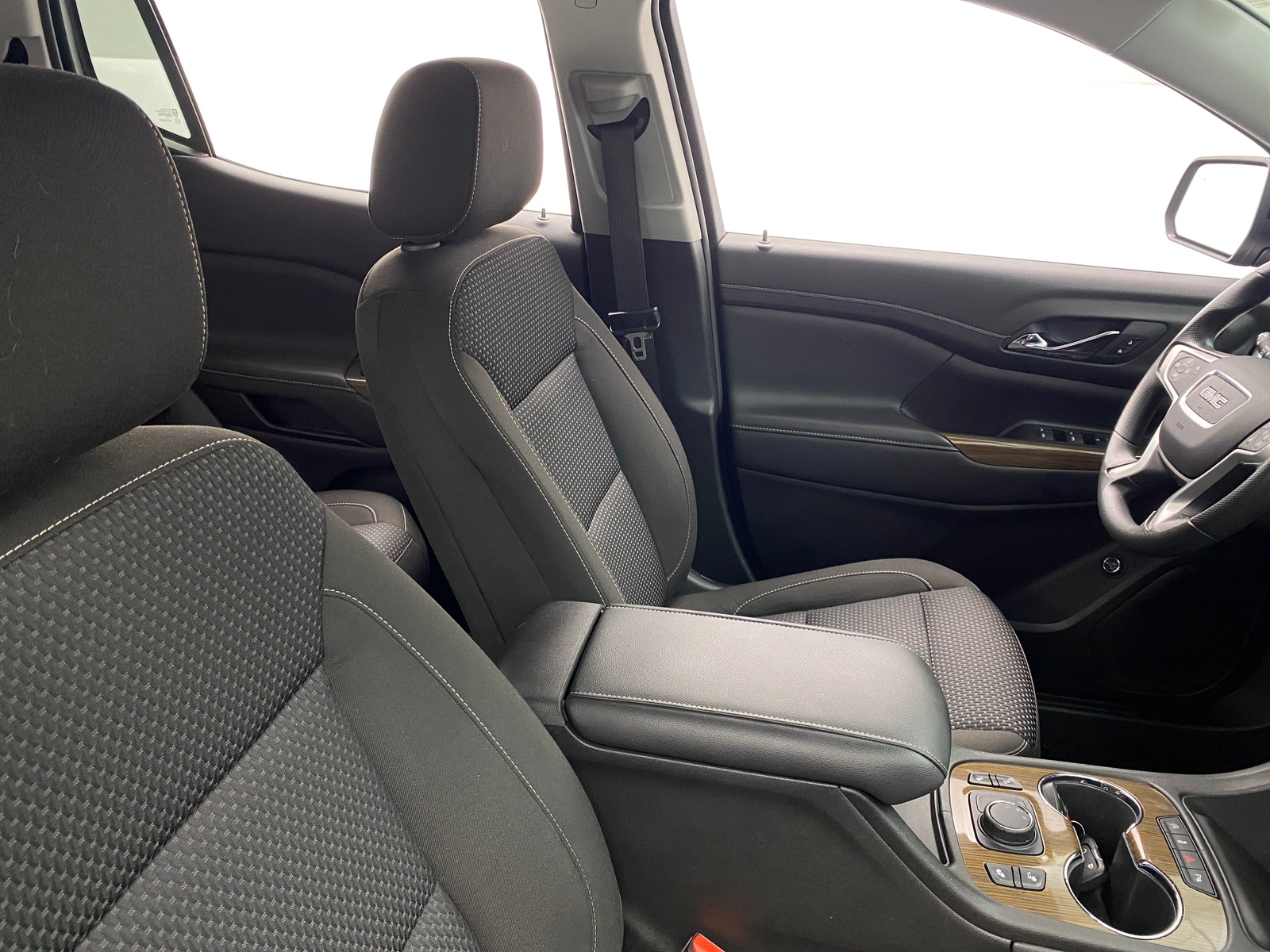 Thumbnail: 2023 GMC Acadia - 2