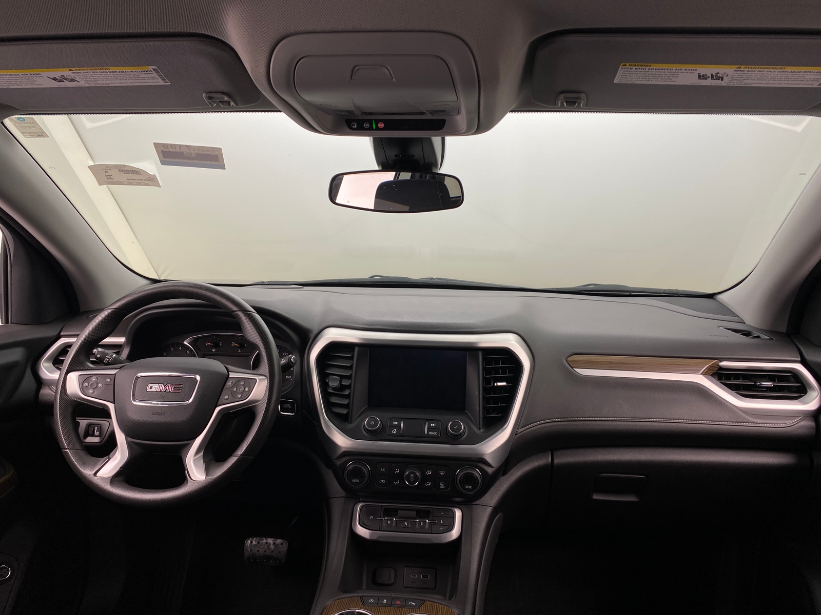 Thumbnail: 2023 GMC Acadia - 3