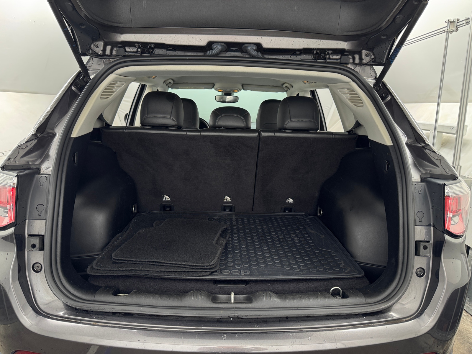 Thumbnail: 2019 Jeep Compass - 7