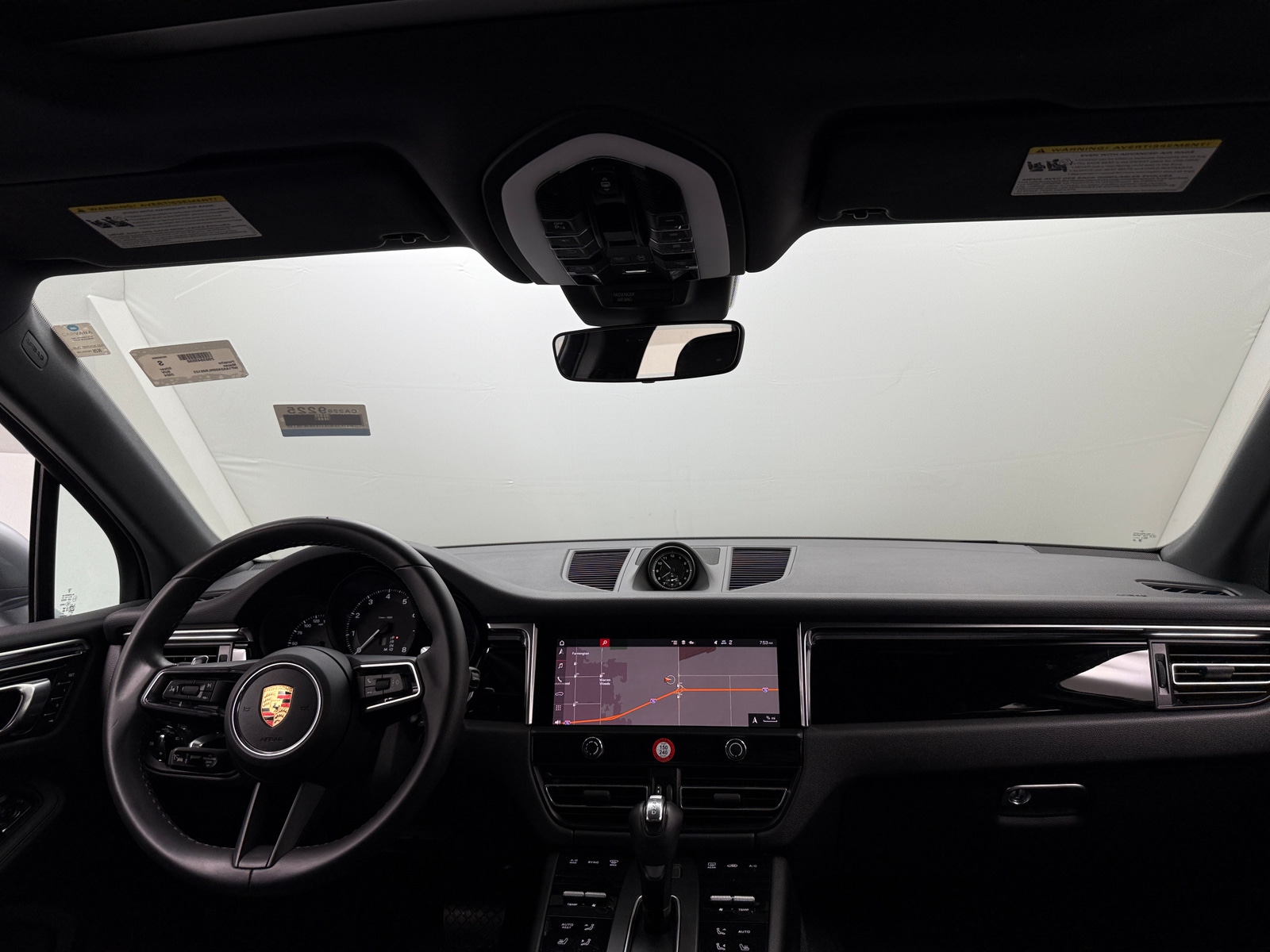 Thumbnail: 2024 Porsche Macan - 2