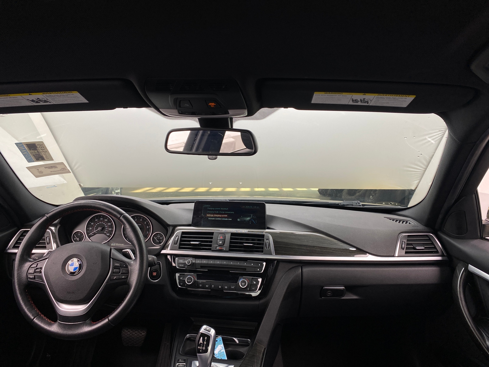Thumbnail: 2017 BMW 3 Series - 2