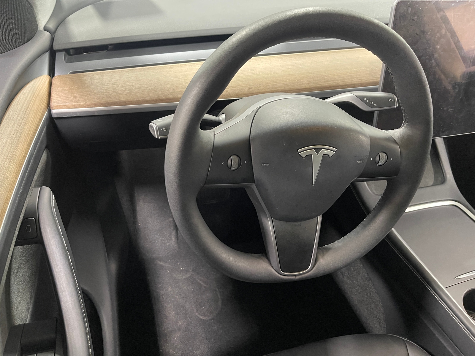 Thumbnail: 2024 Tesla Model Y - 4
