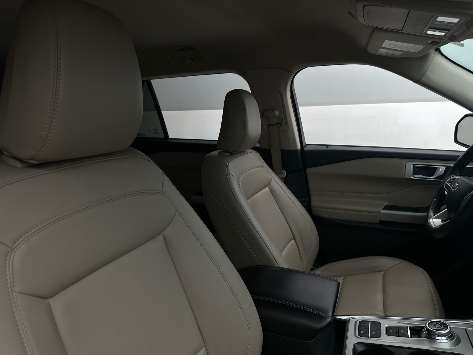 Thumbnail: 2023 Ford Explorer - 2