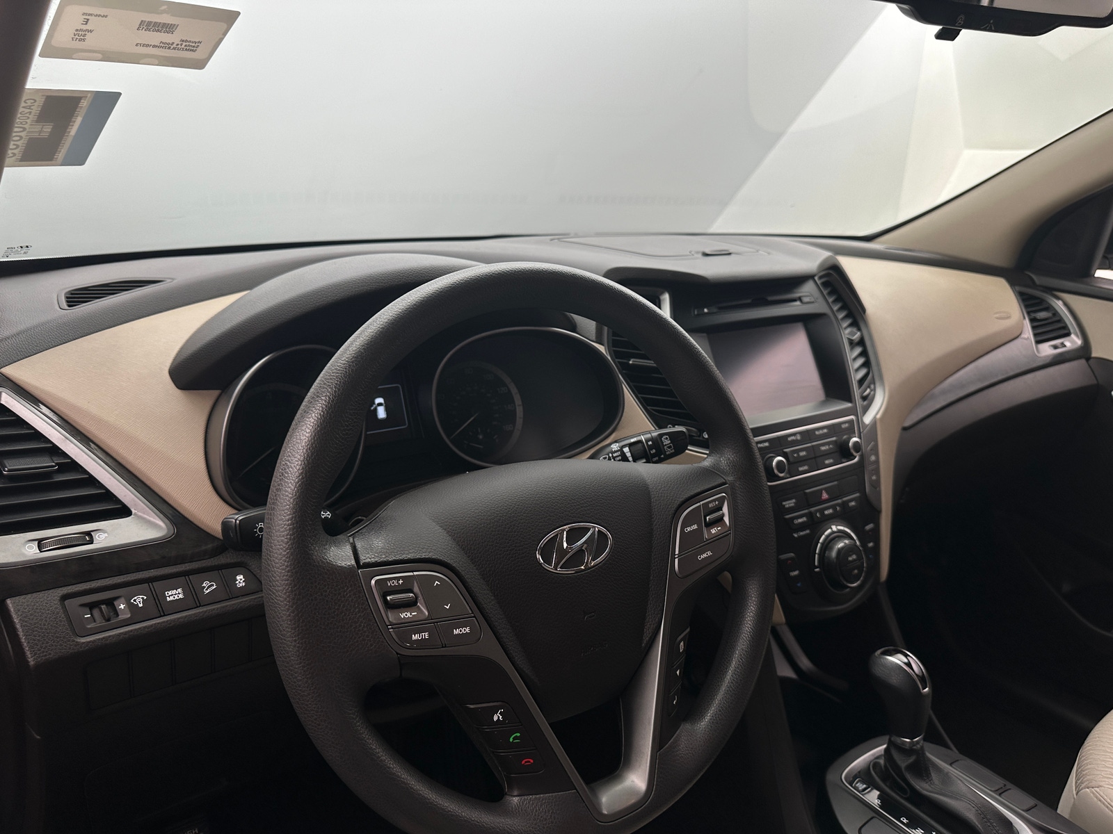 Thumbnail: 2017 Hyundai Santa Fe - 3