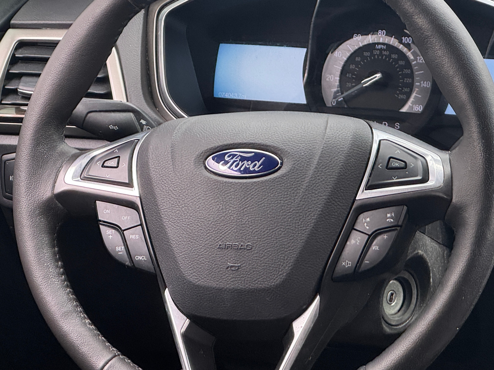 Thumbnail: 2016 Ford Fusion - 4