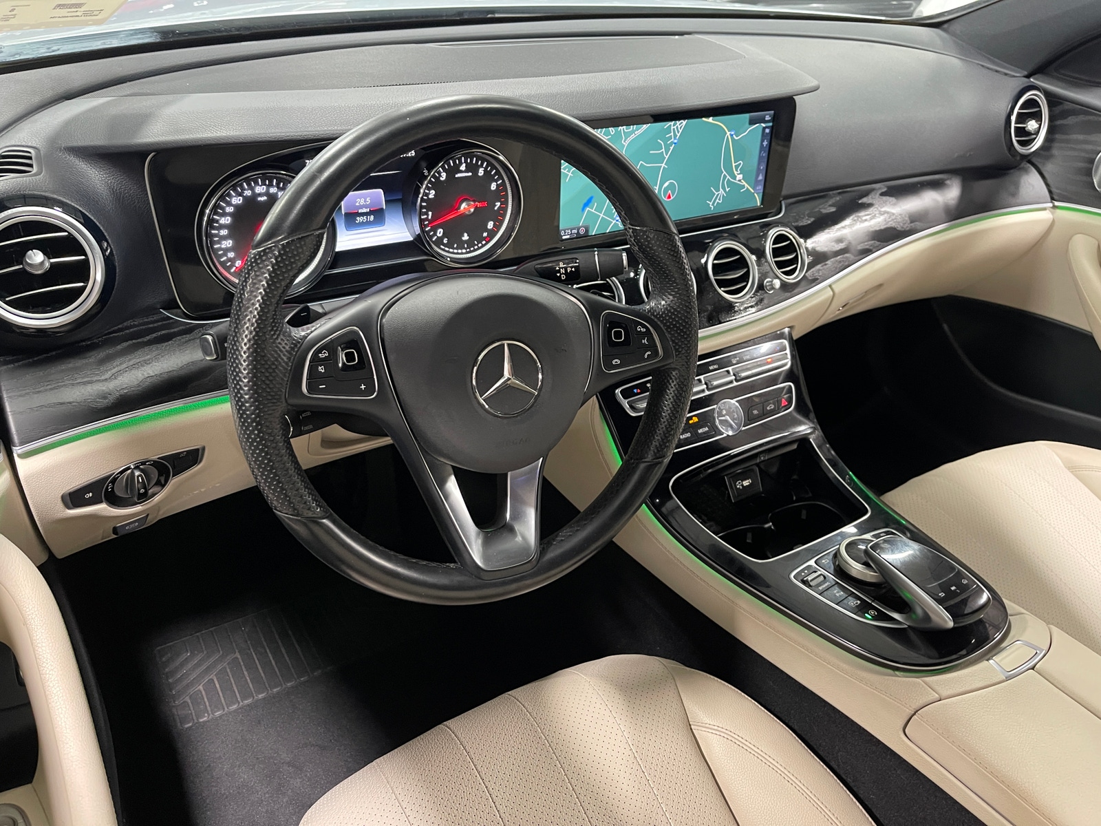 Thumbnail: 2017 Mercedes-Benz E-Class - 2
