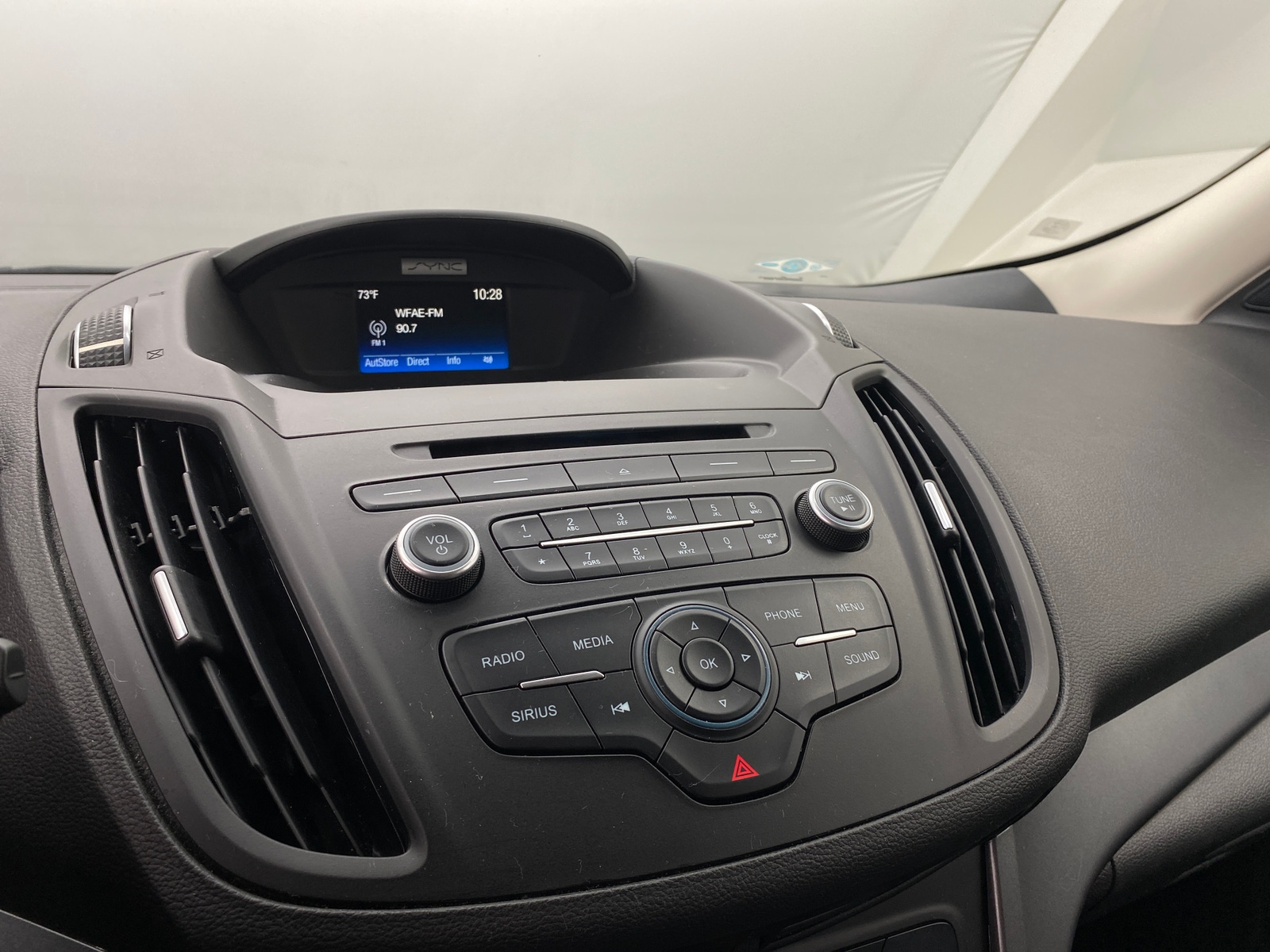 Thumbnail: 2017 Ford Escape - 4
