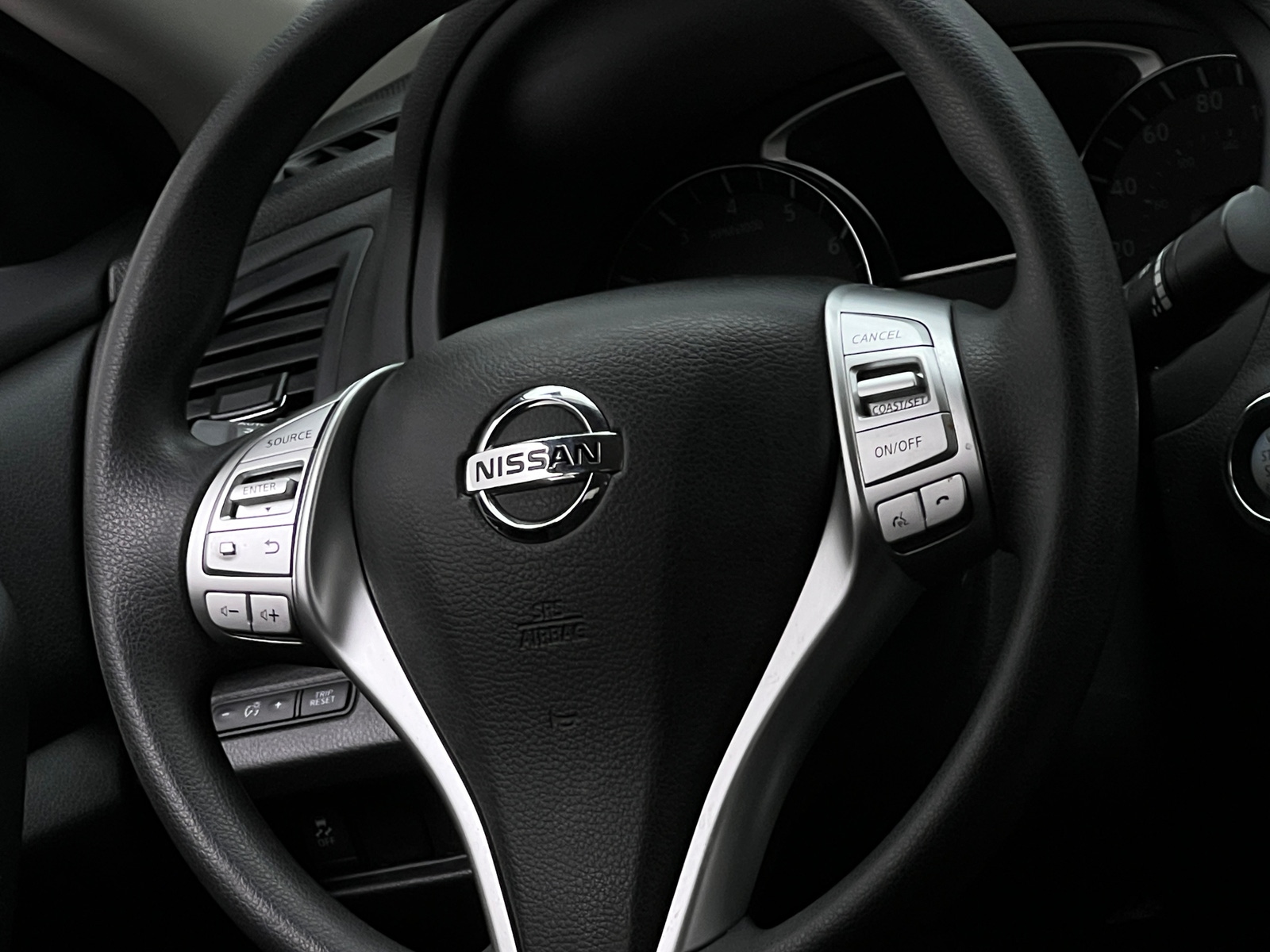 Thumbnail: 2018 Nissan Altima - 5