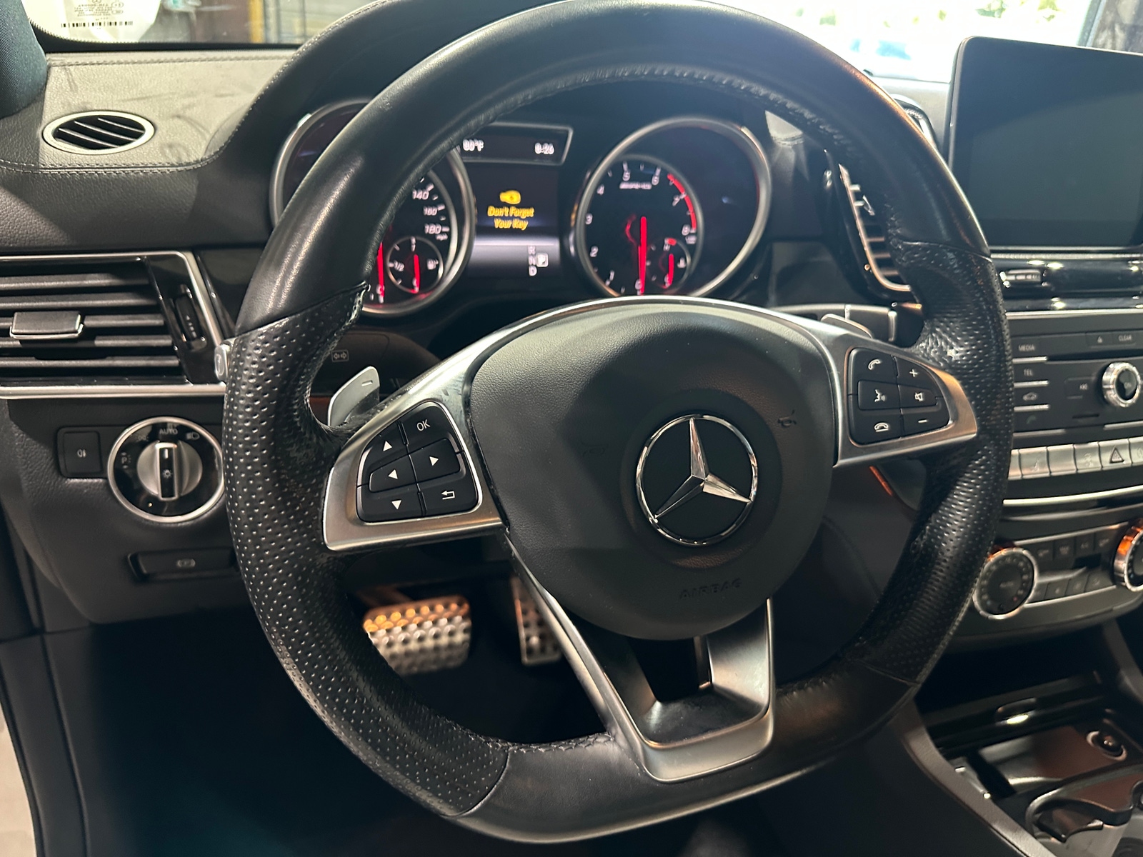 Thumbnail: 2019 Mercedes-Benz GLE - 4
