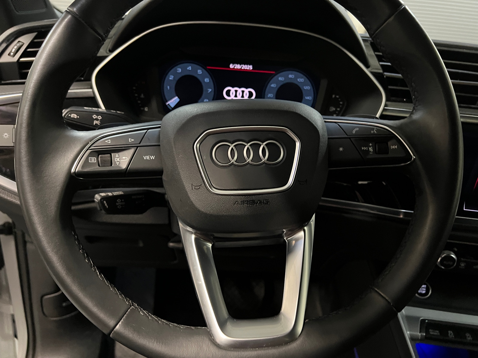 Thumbnail: 2024 Audi Q3 - 4