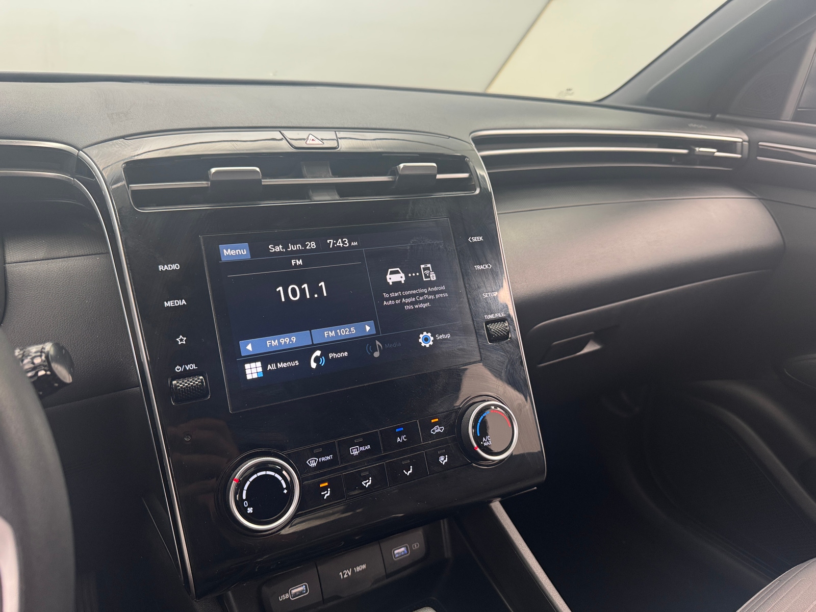 Thumbnail: 2024 Hyundai Santa Cruz - 4
