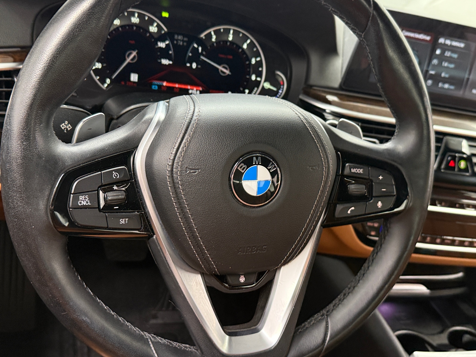 Thumbnail: 2017 BMW 5 Series - 4