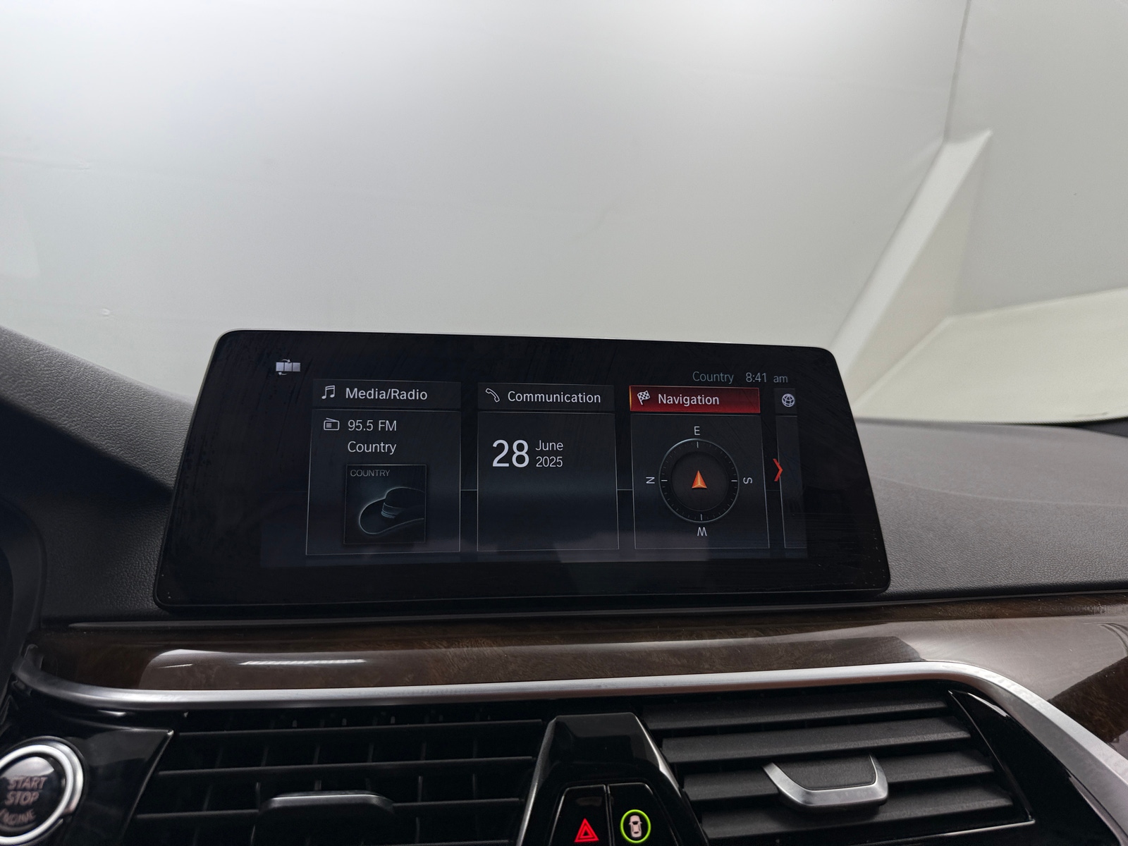 Thumbnail: 2017 BMW 5 Series - 3