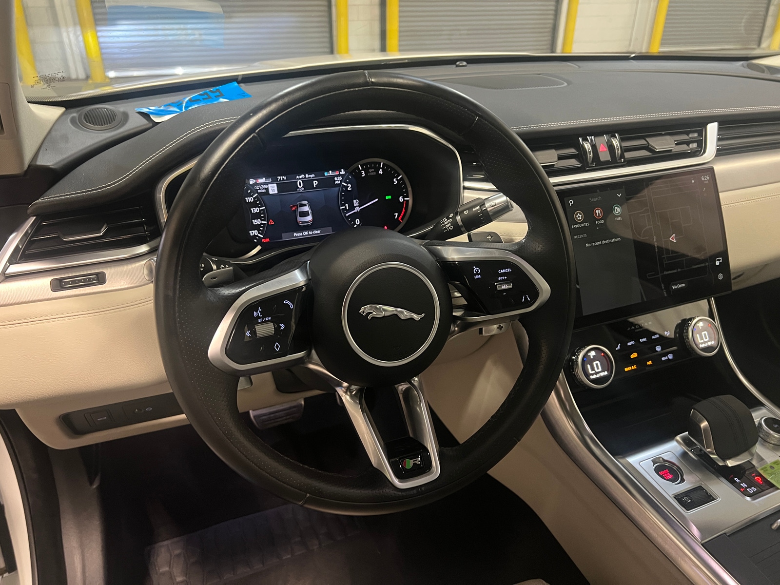 Thumbnail: 2022 Jaguar XF - 4
