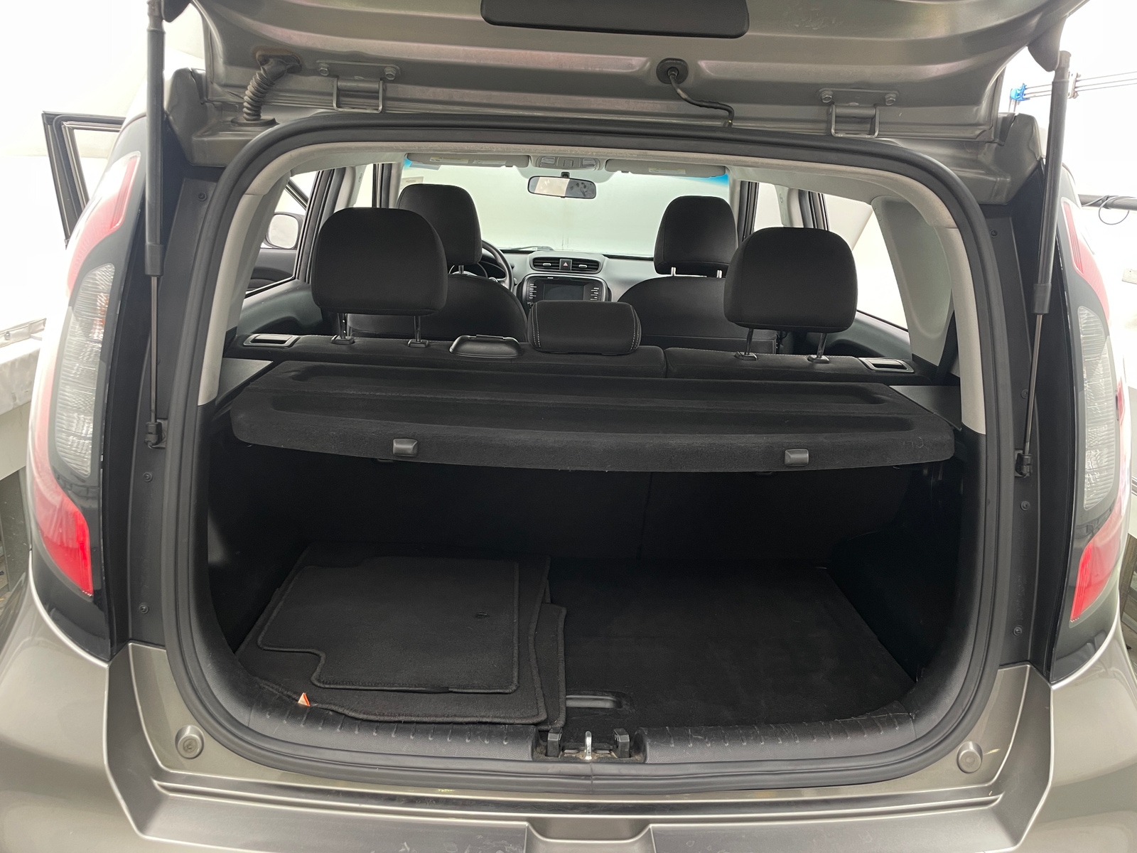 Thumbnail: 2019 Kia Soul - 7