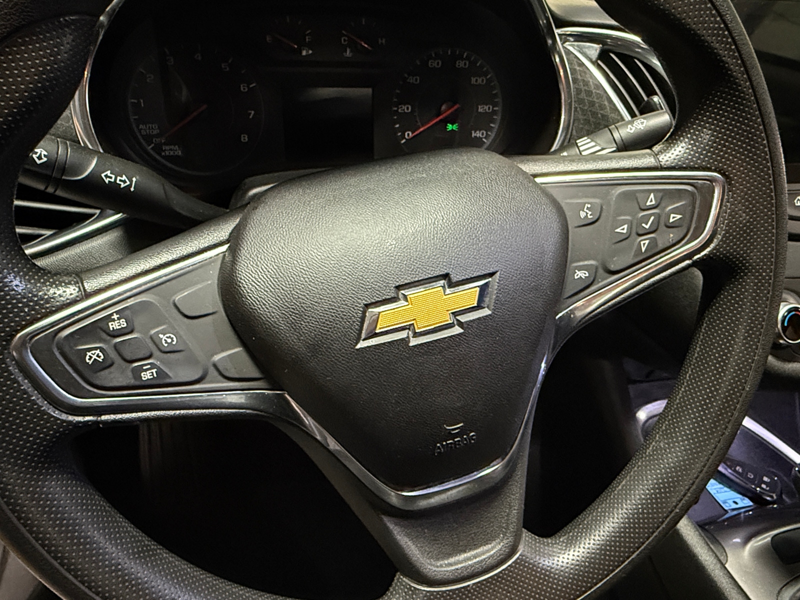 Thumbnail: 2019 Chevrolet Malibu - 5