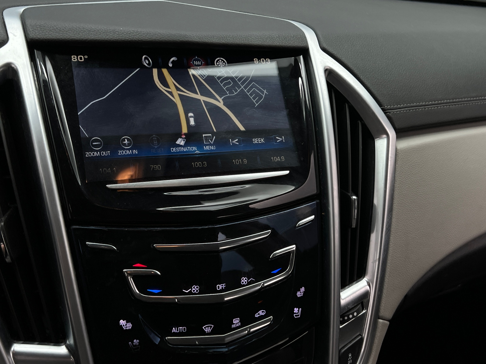 Thumbnail: 2016 Cadillac SRX - 3