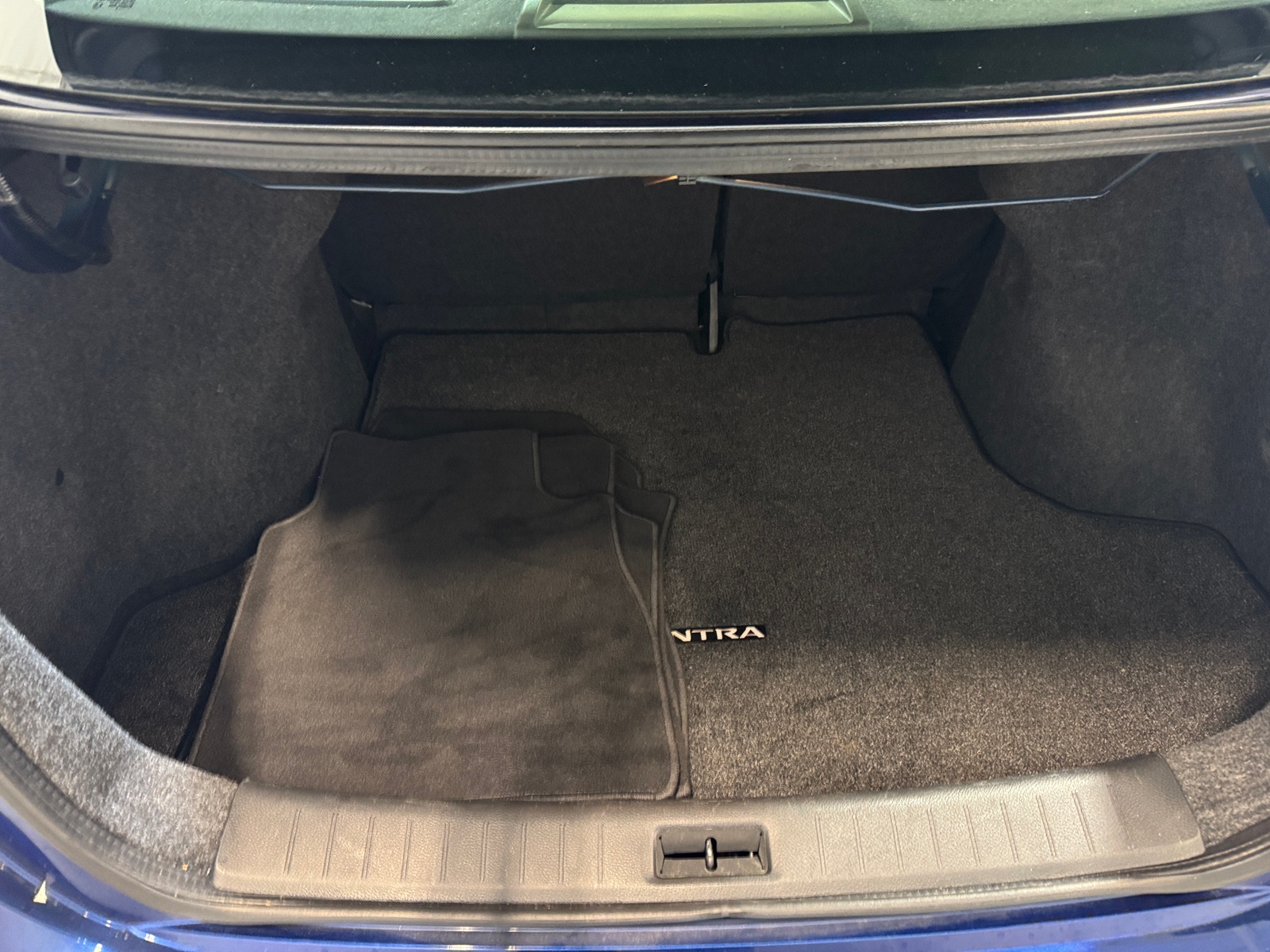 Thumbnail: 2019 Nissan Sentra - 7