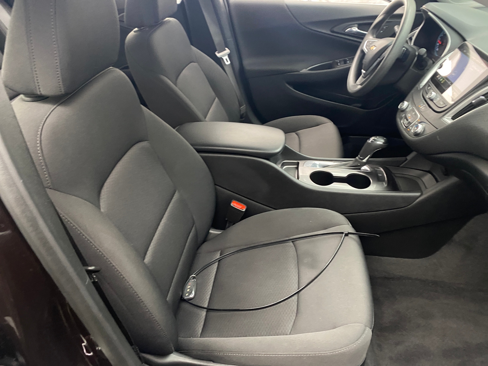 Thumbnail: 2020 Chevrolet Malibu - 2