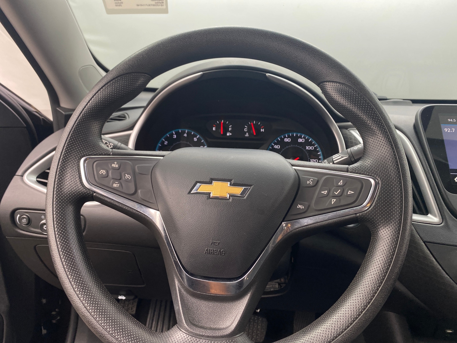 Thumbnail: 2020 Chevrolet Malibu - 5