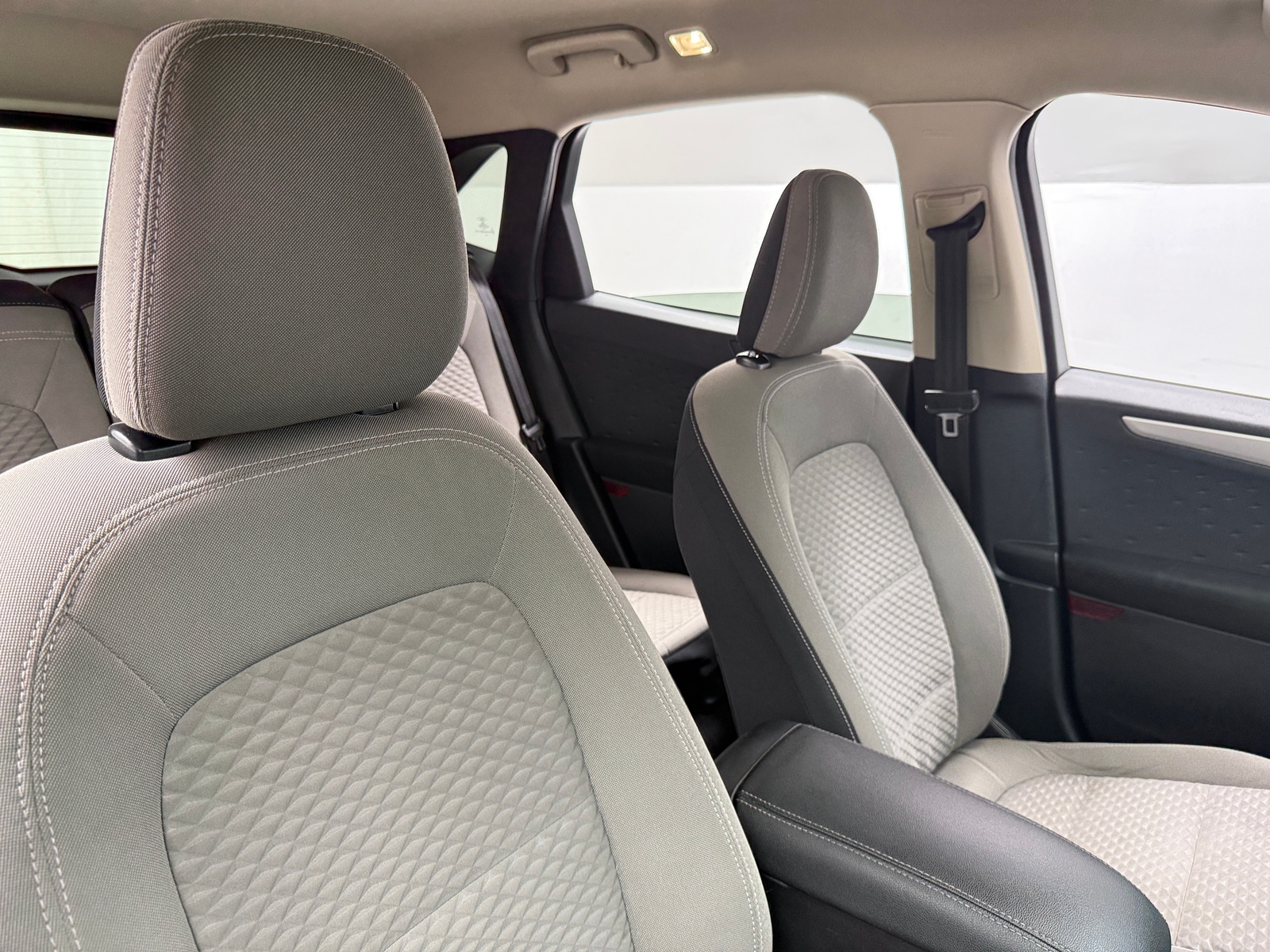 Thumbnail: 2020 Ford Escape - 2