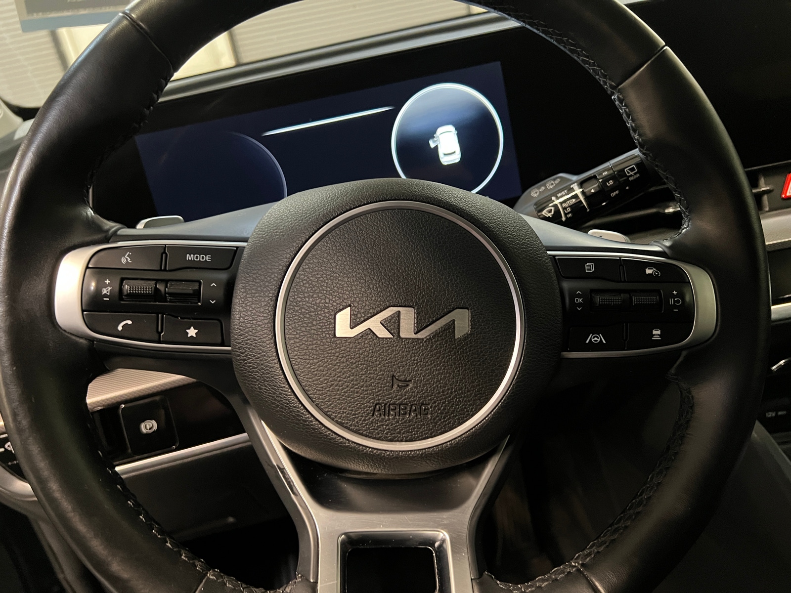 Thumbnail: 2023 Kia Sportage - 4