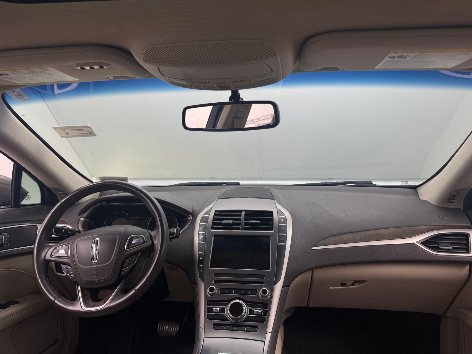 Thumbnail: 2017 Lincoln MKZ - 2