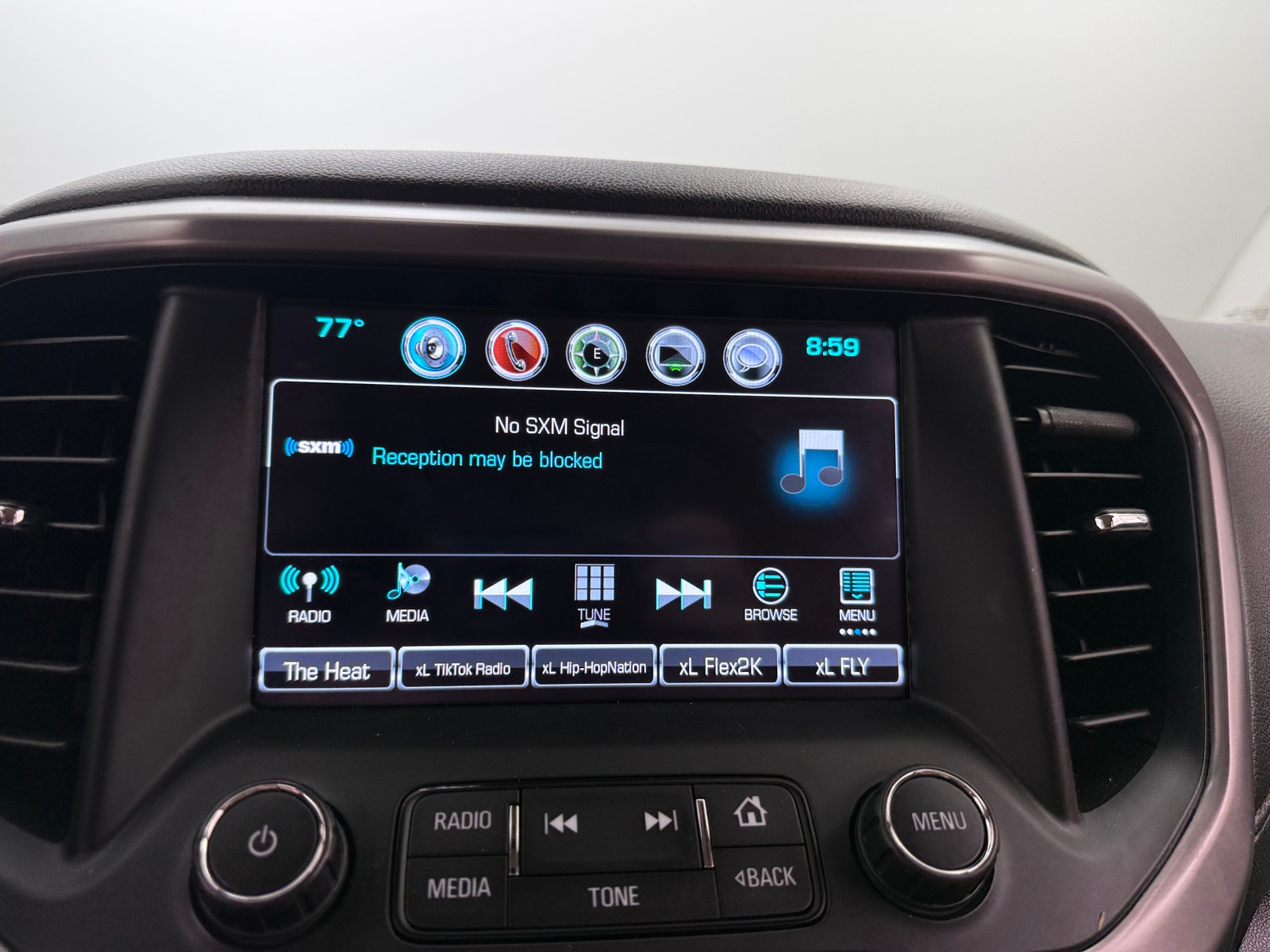 Thumbnail: 2018 GMC Acadia - 3