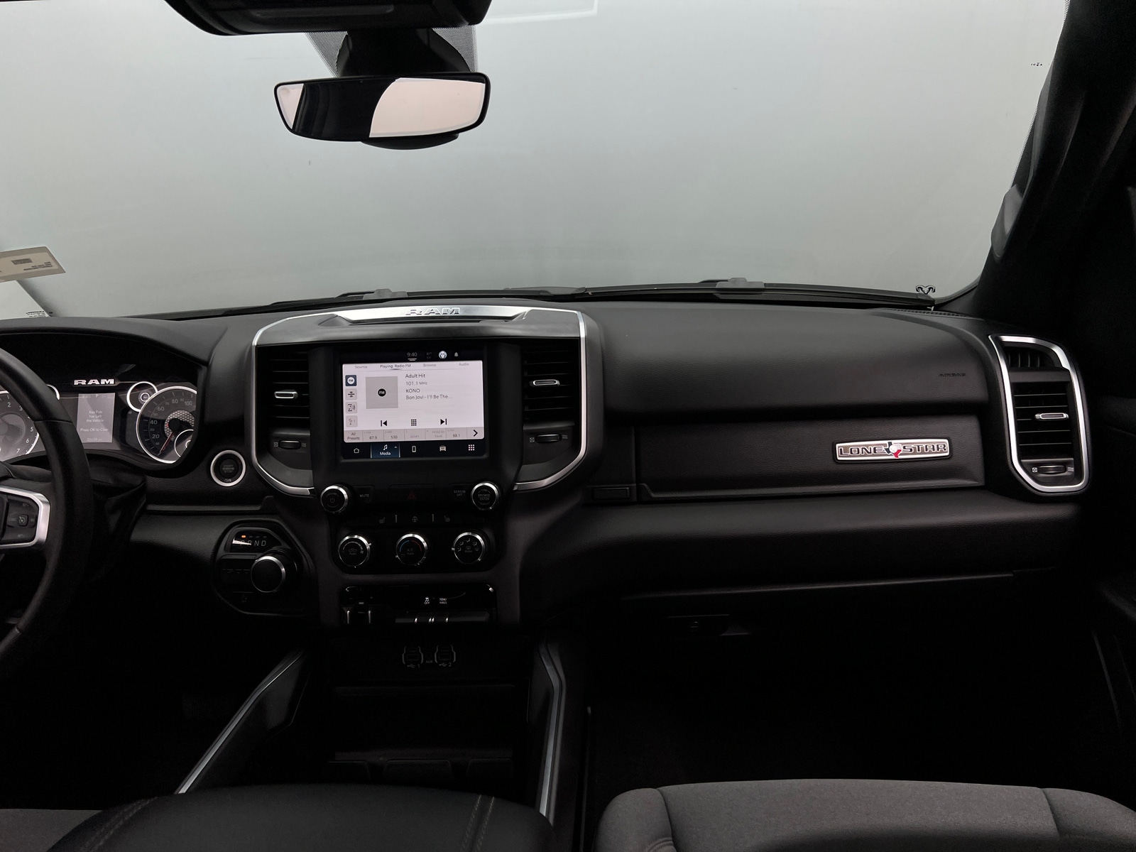 Thumbnail: 2024 RAM 1500 - 3