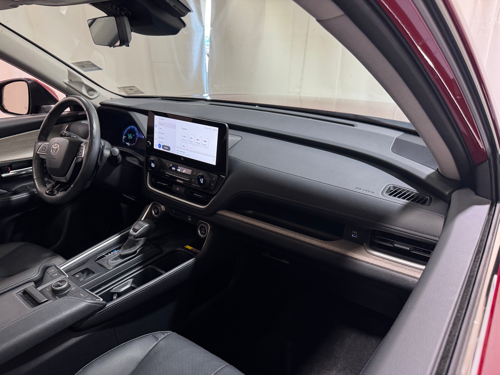 Thumbnail: 2024 Toyota Grand Highlander - 2