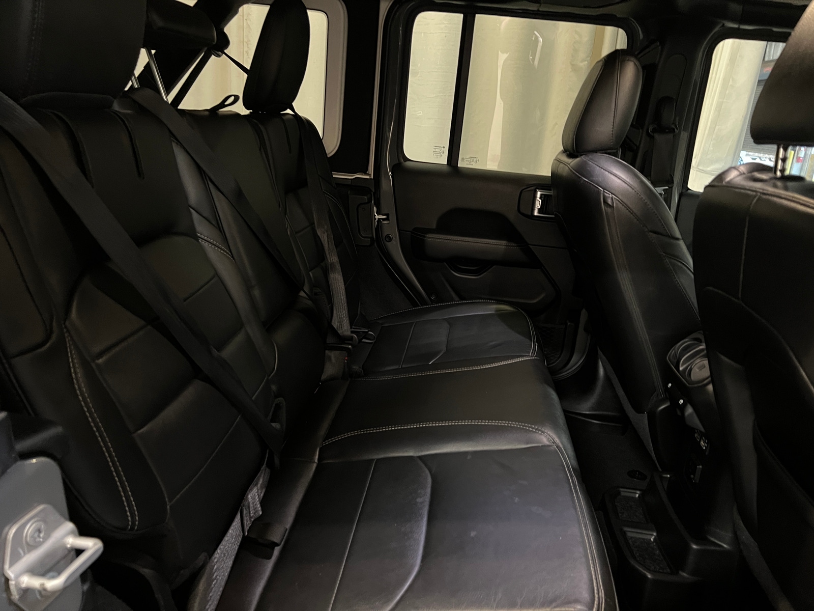 Thumbnail: 2021 Jeep Wrangler - 5