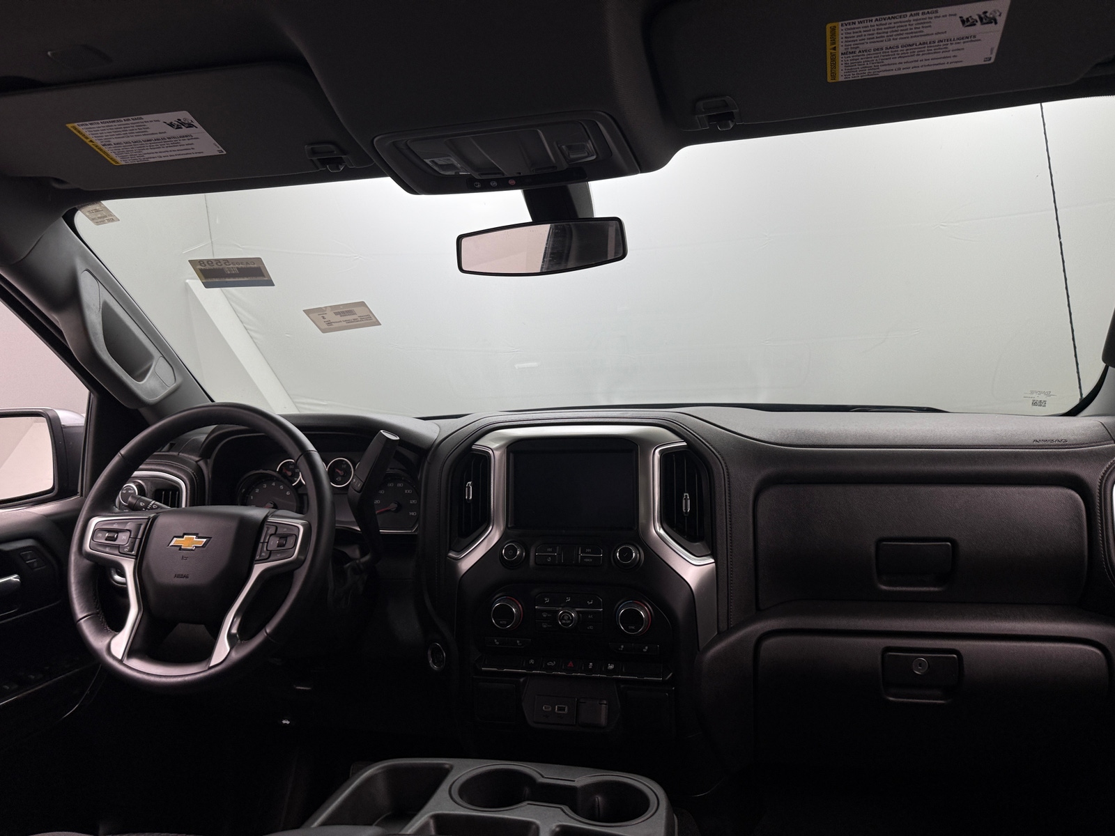 Thumbnail: 2022 Chevrolet Silverado 1500 - 3