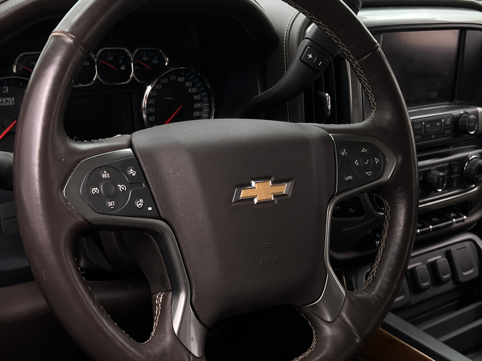 Thumbnail: 2016 Chevrolet Silverado 1500 - 4