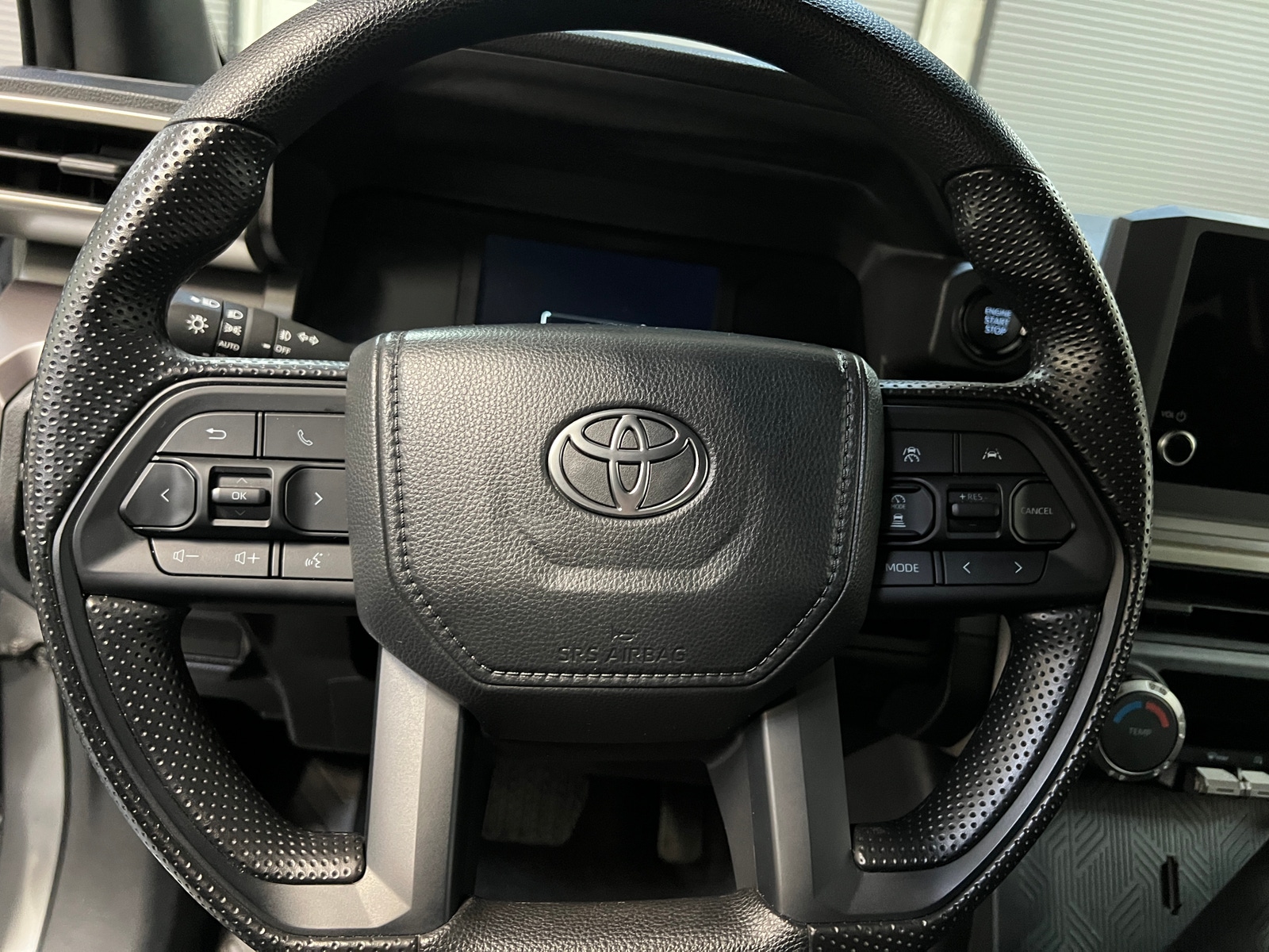 Thumbnail: 2024 Toyota Tacoma - 5