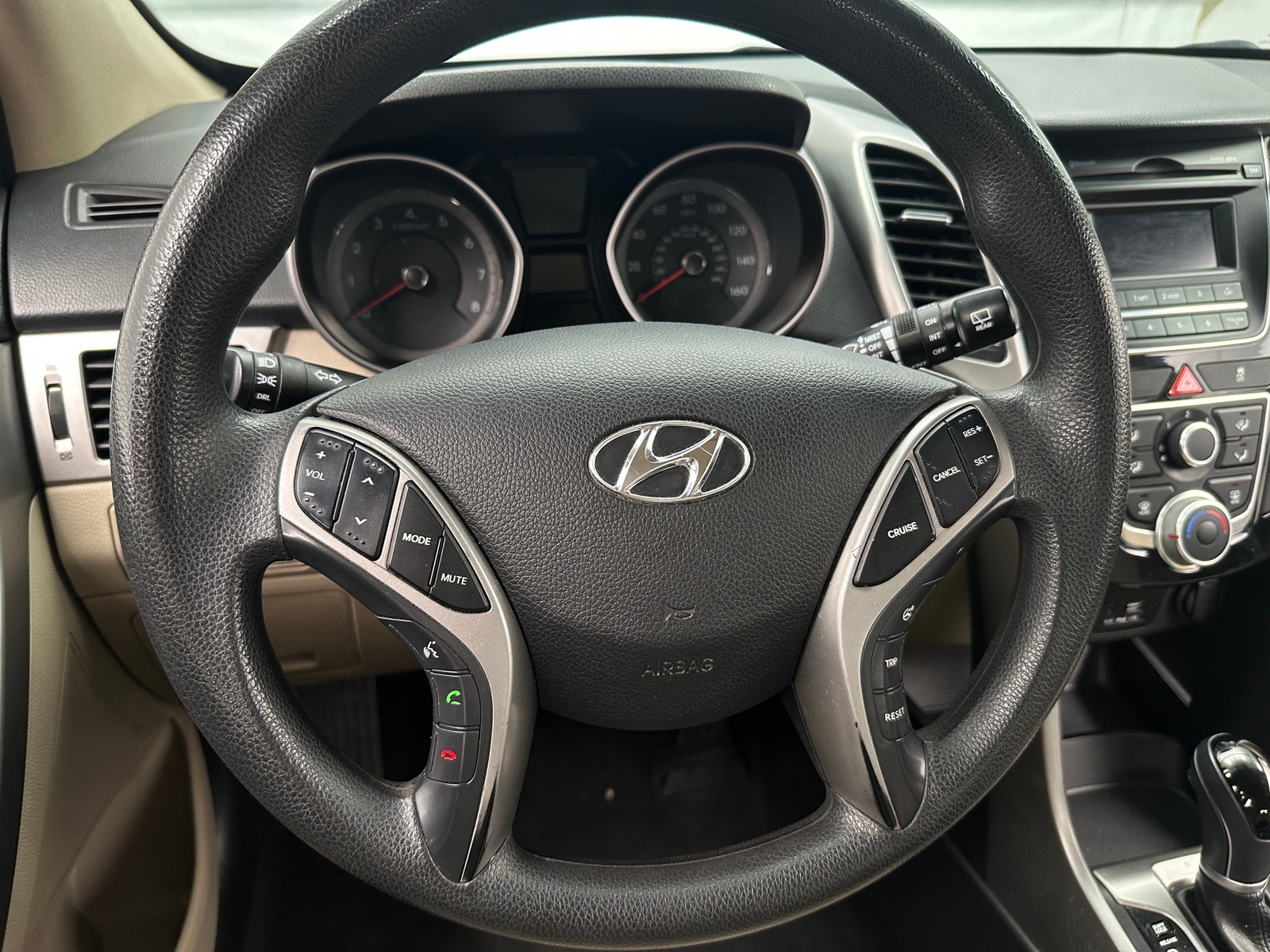 Thumbnail: 2016 Hyundai Elantra - 5