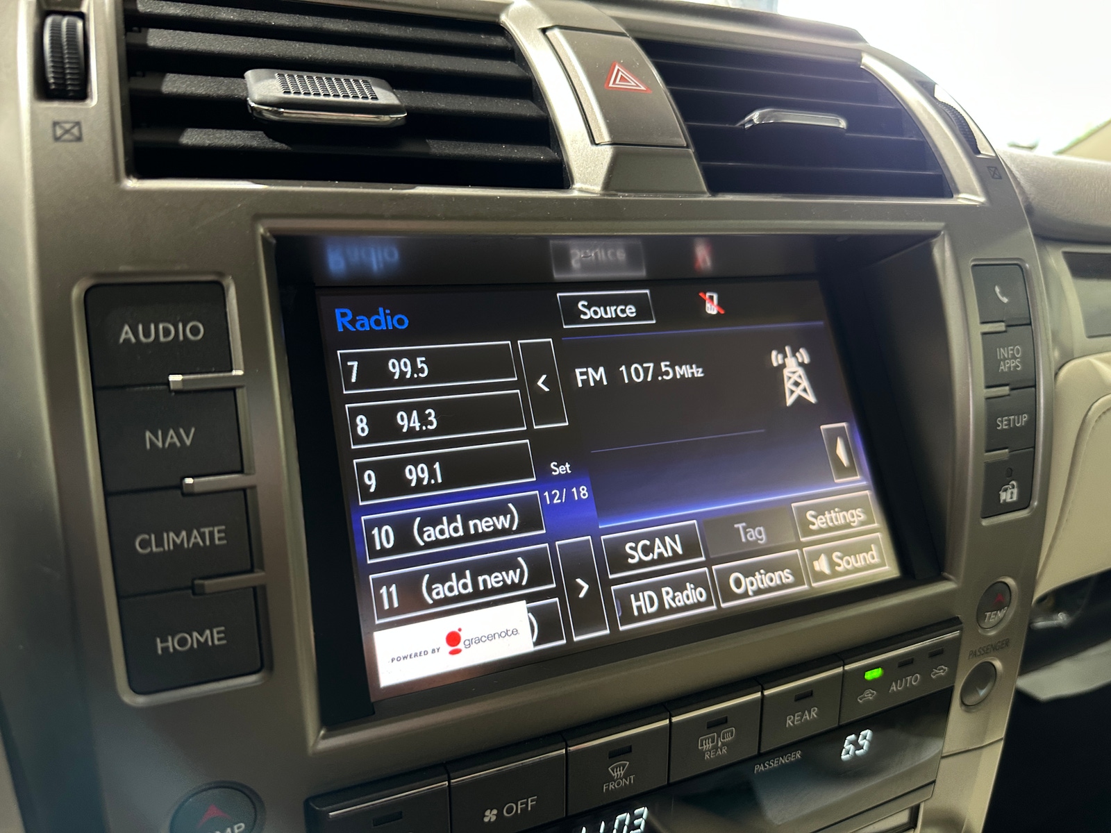 Thumbnail: 2019 Lexus GX - 3