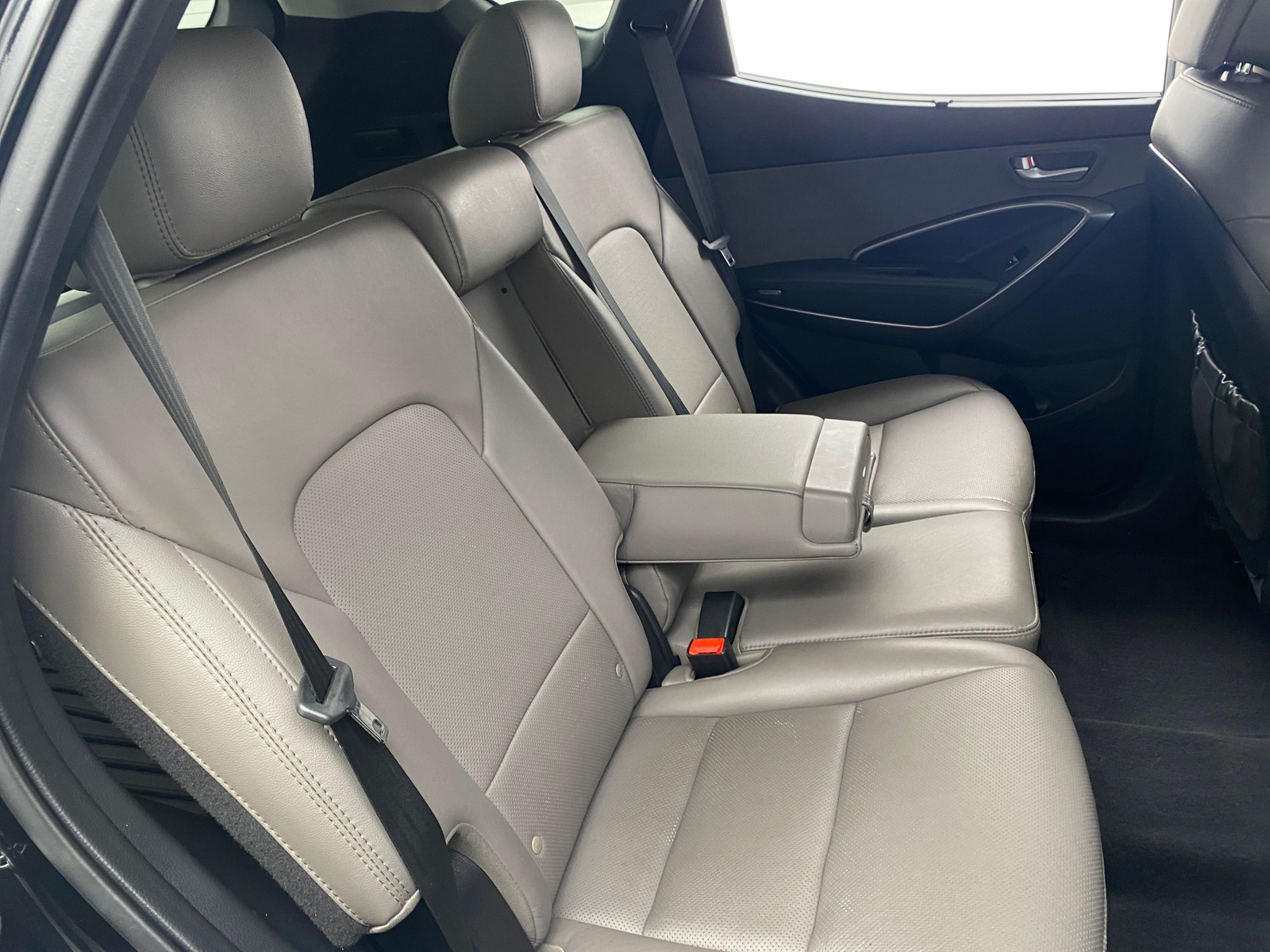 Thumbnail: 2018 Hyundai Santa Fe - 6