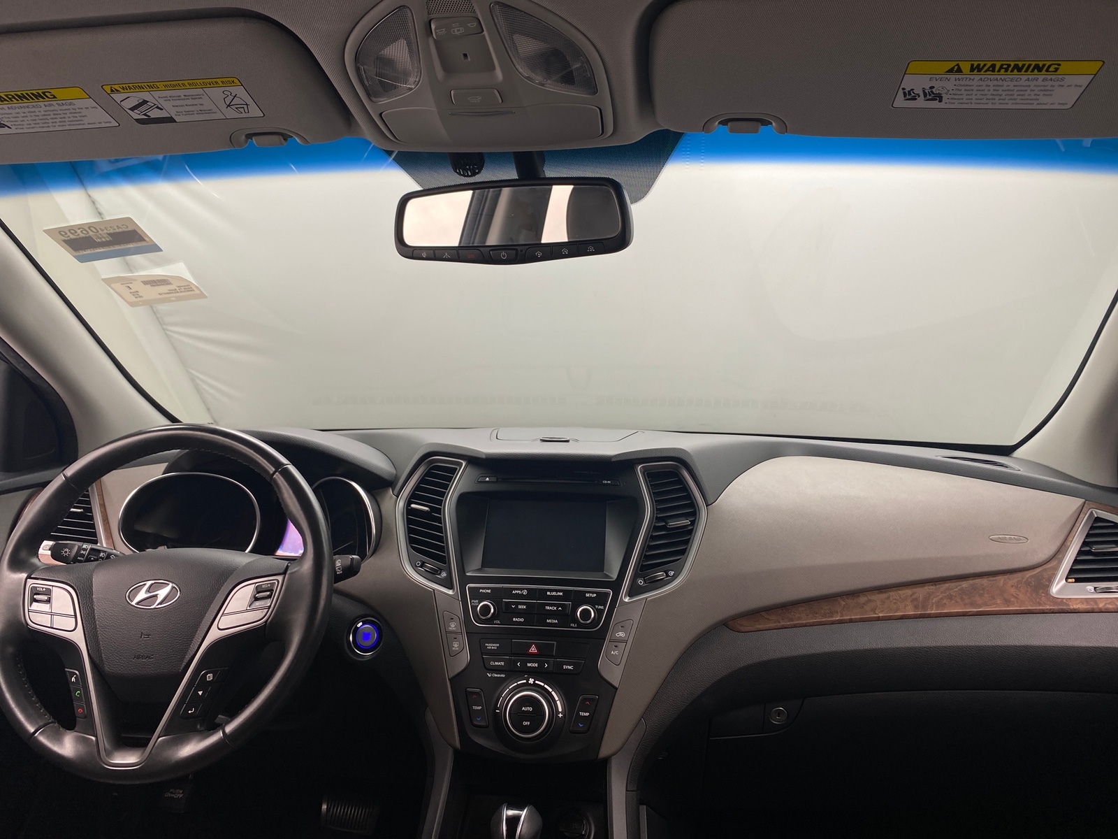 Thumbnail: 2018 Hyundai Santa Fe - 3